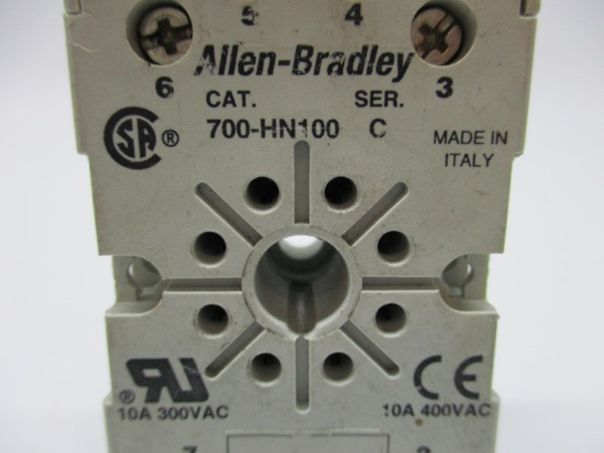 ALLEN BRADLEY 700-HN100 SER. C UNMP