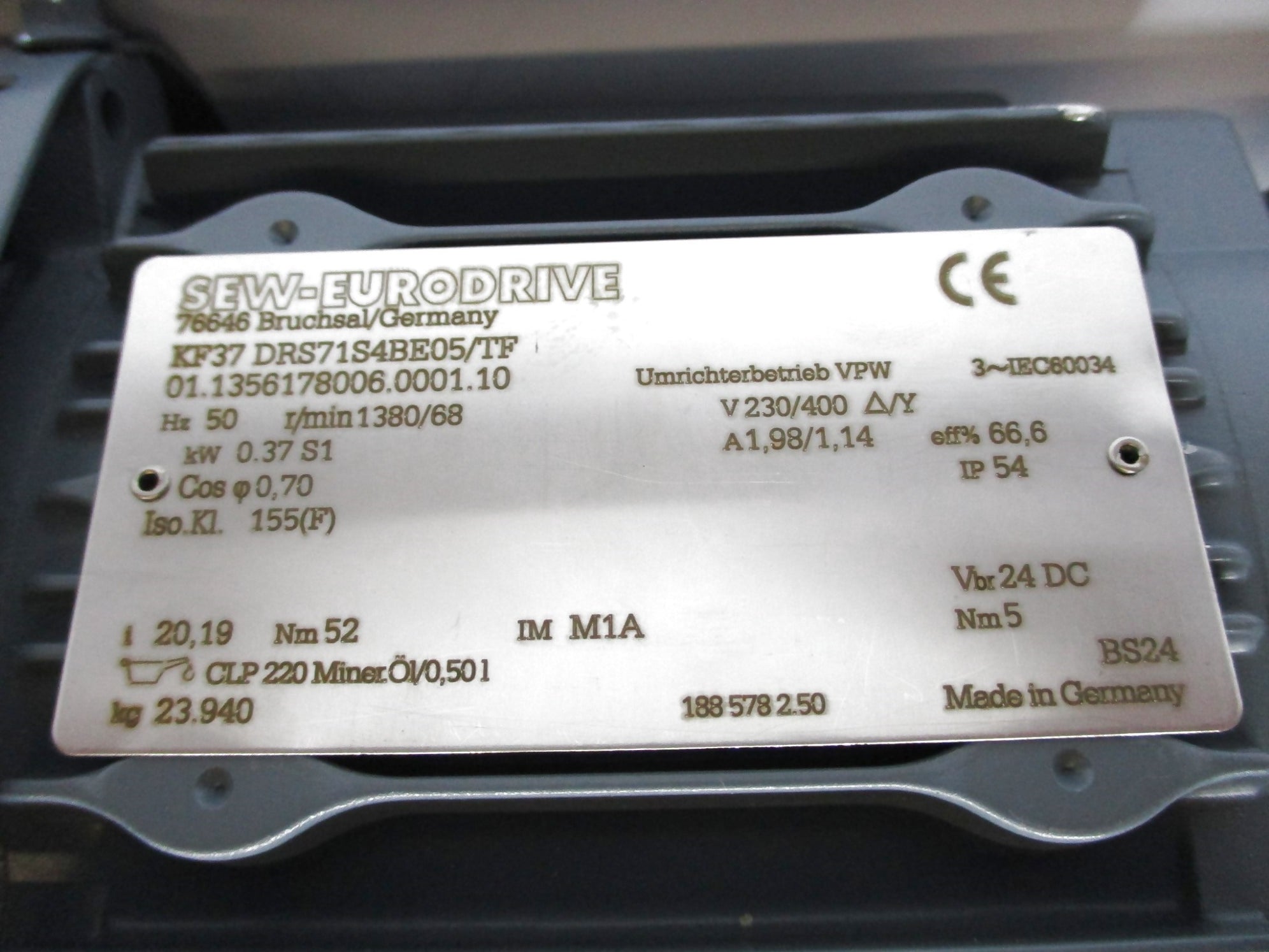 SEW-EURODRIVE KF37DRS71S4BE05/TF NSNP
