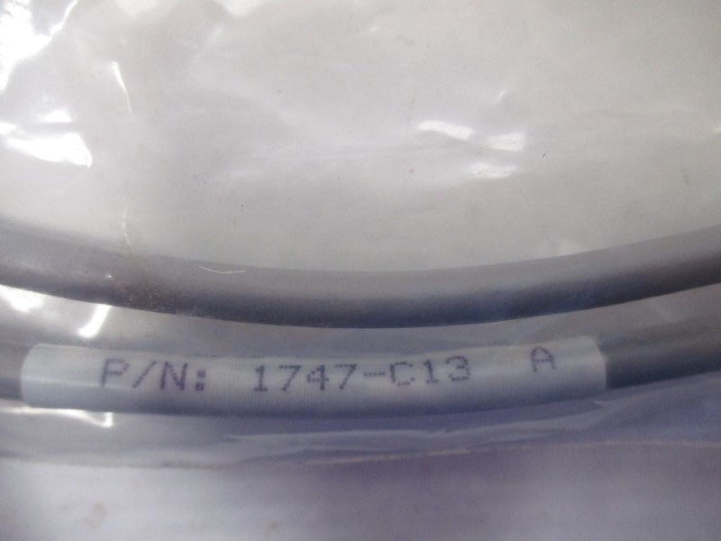 ALLEN BRADLEY 1747-C13 ISOLATED LINK CABLE SER. A * NEW IN FACTORY BAG *