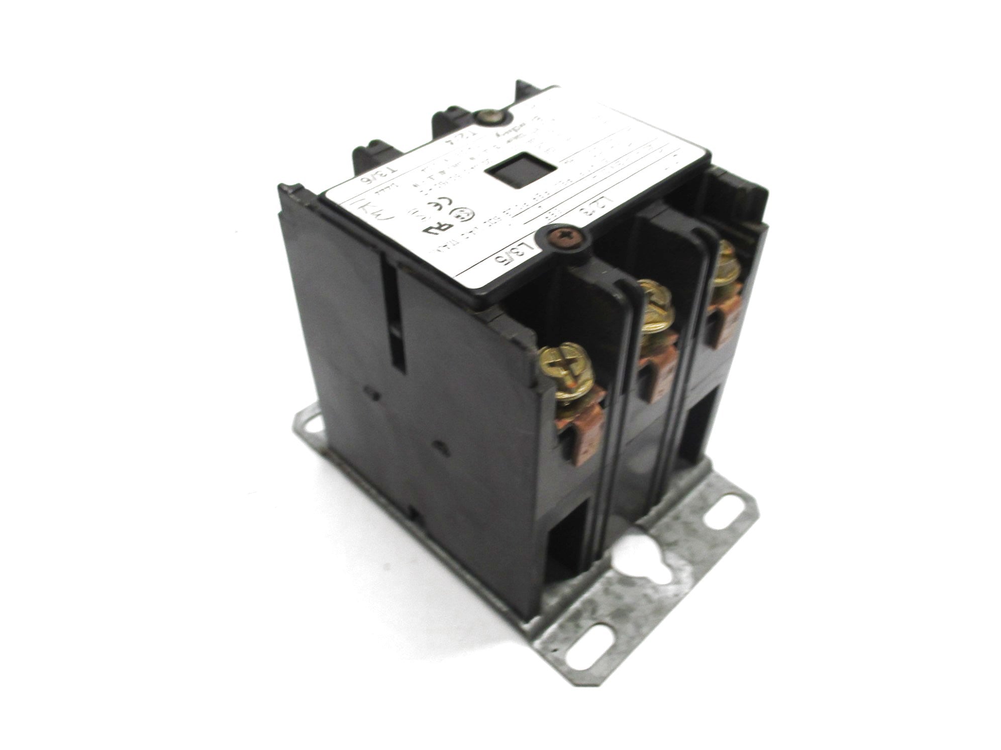 INDUSTRIAL SPARE PART 400-DP25ND3-U 120VAC SER. A UNMP