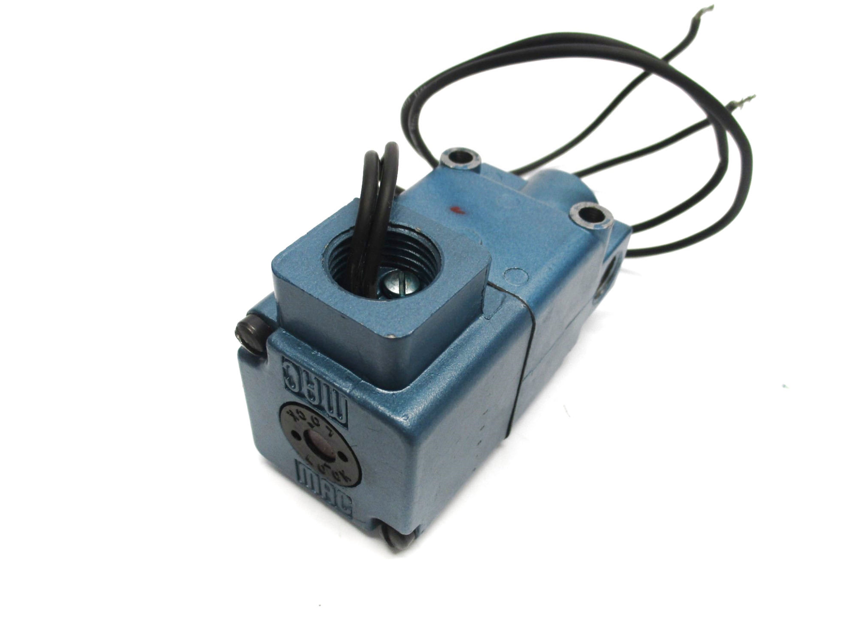 MAC 225B-501CAAA 24VDC 150PSI UNMP