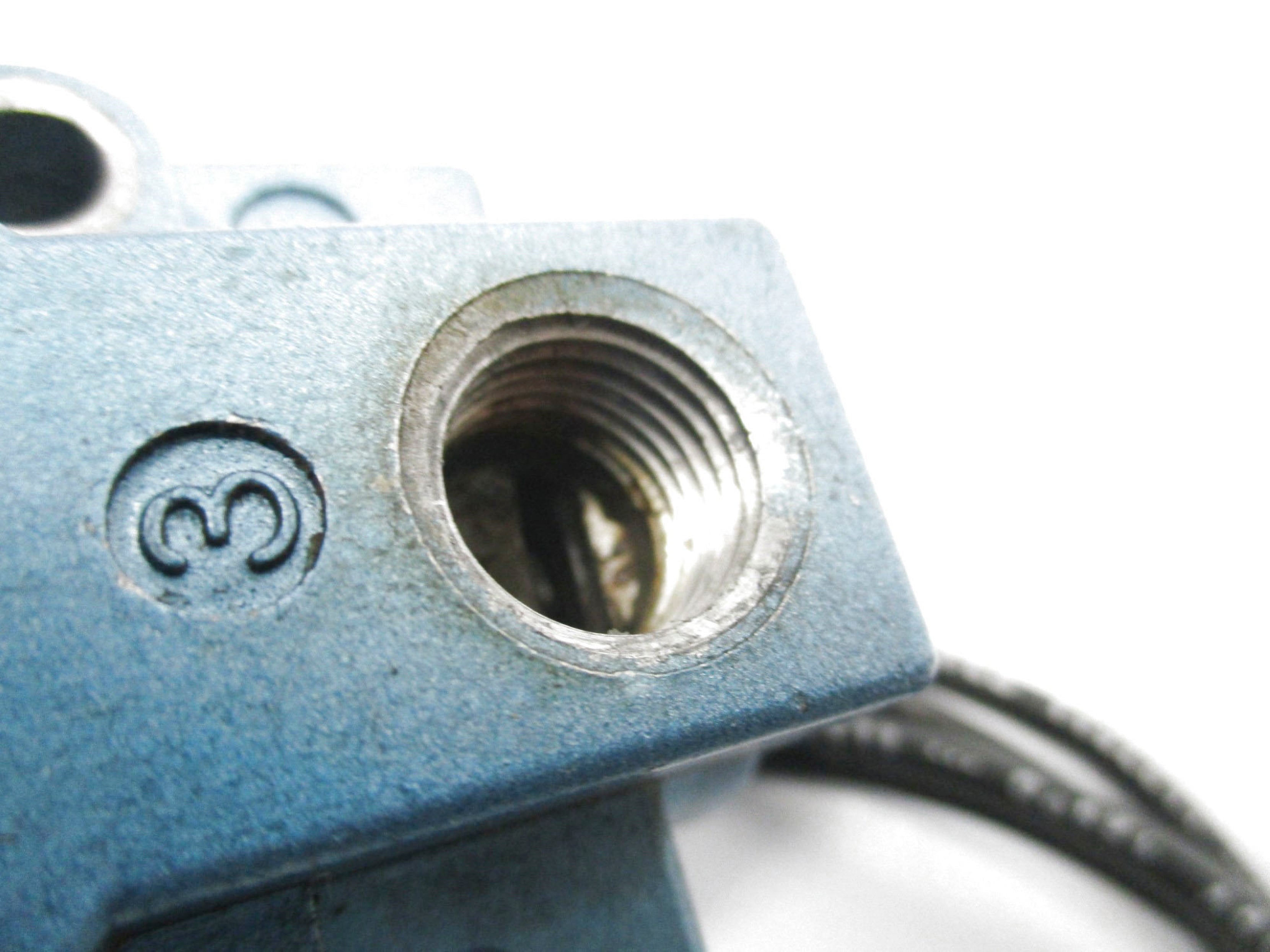 MAC 225B-501CAAA 24VDC 150PSI UNMP