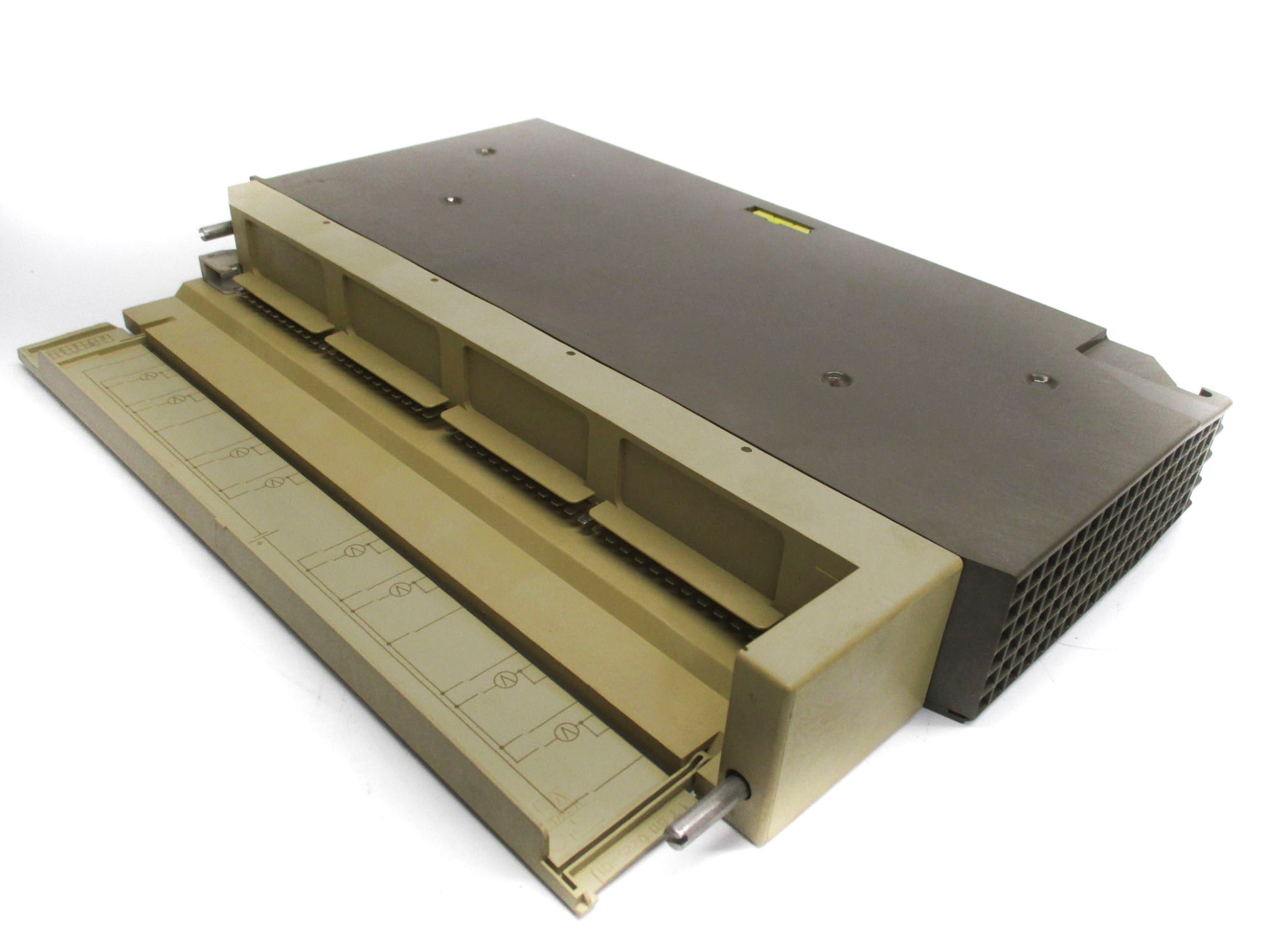 SIEMENS 6ES54707LB13 UNMP