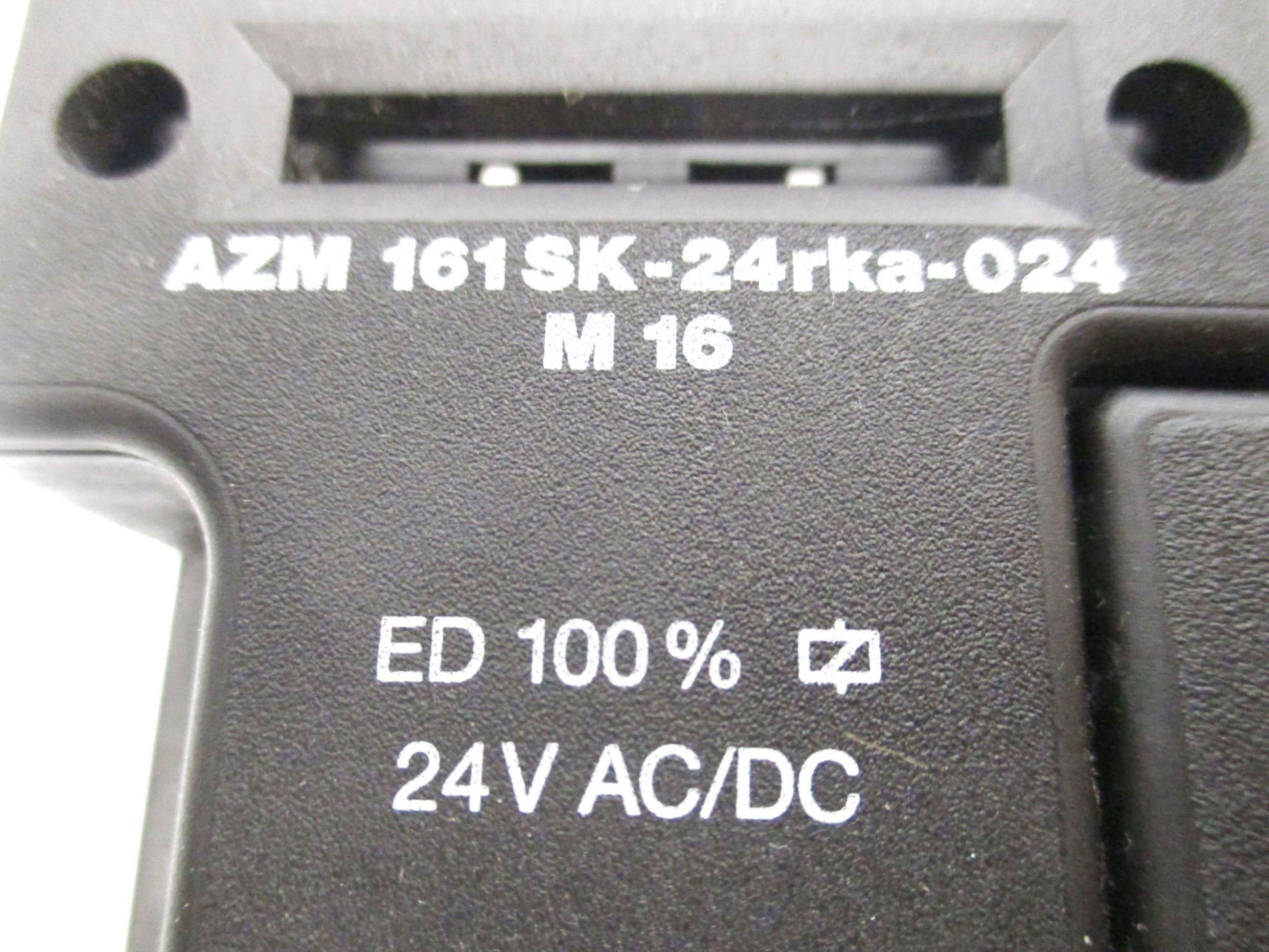 SCHMERSAL AZM-161SK-24RKA-024 -M16 NSMP