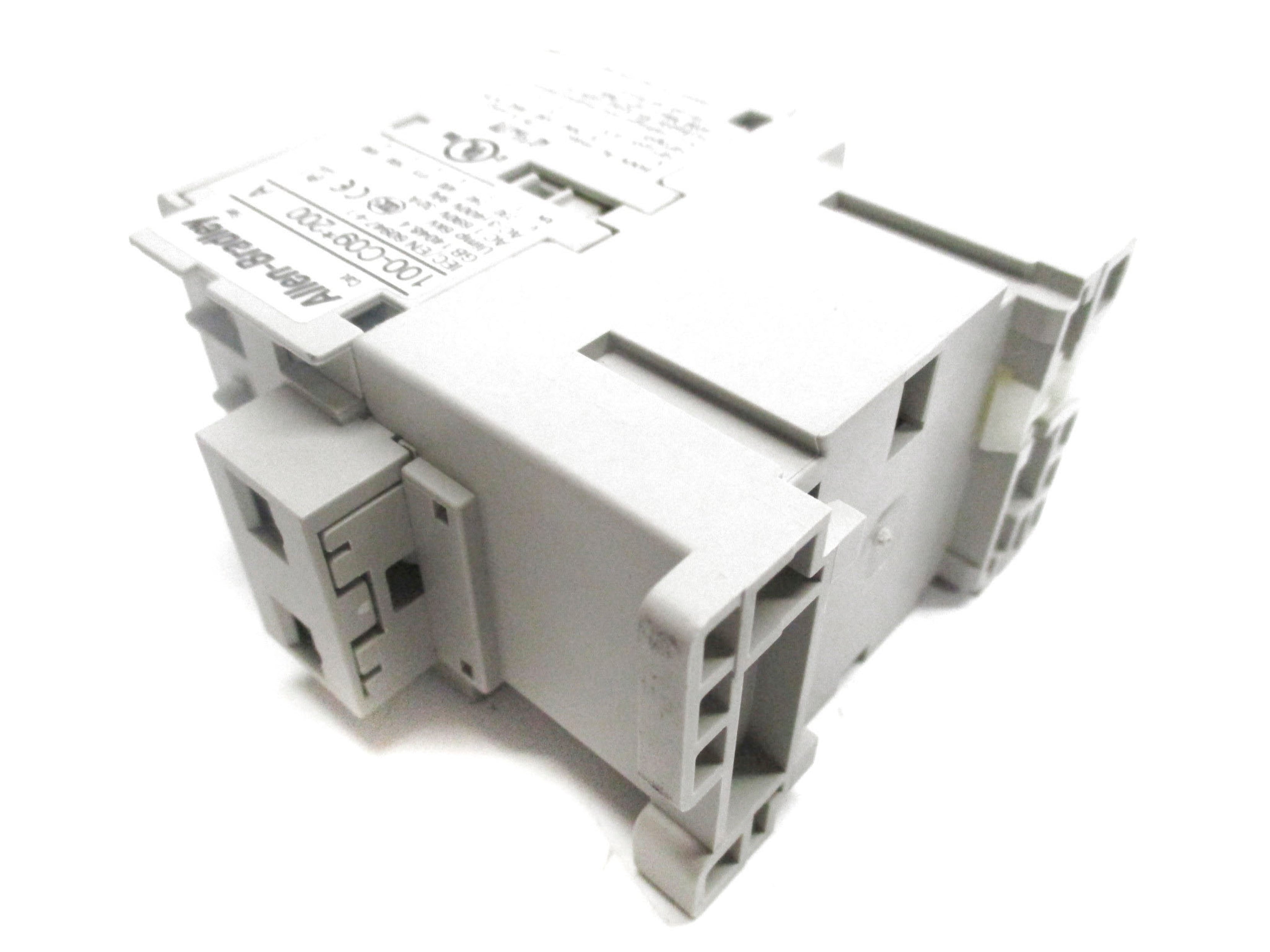 ALLEN BRADLEY 100-C09D200 SER. A 120V (BR/WH) NSMP
