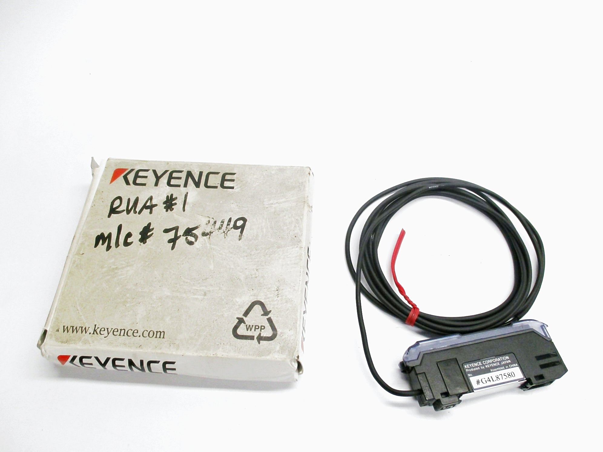 KEYENCE FS-V32 NSMP