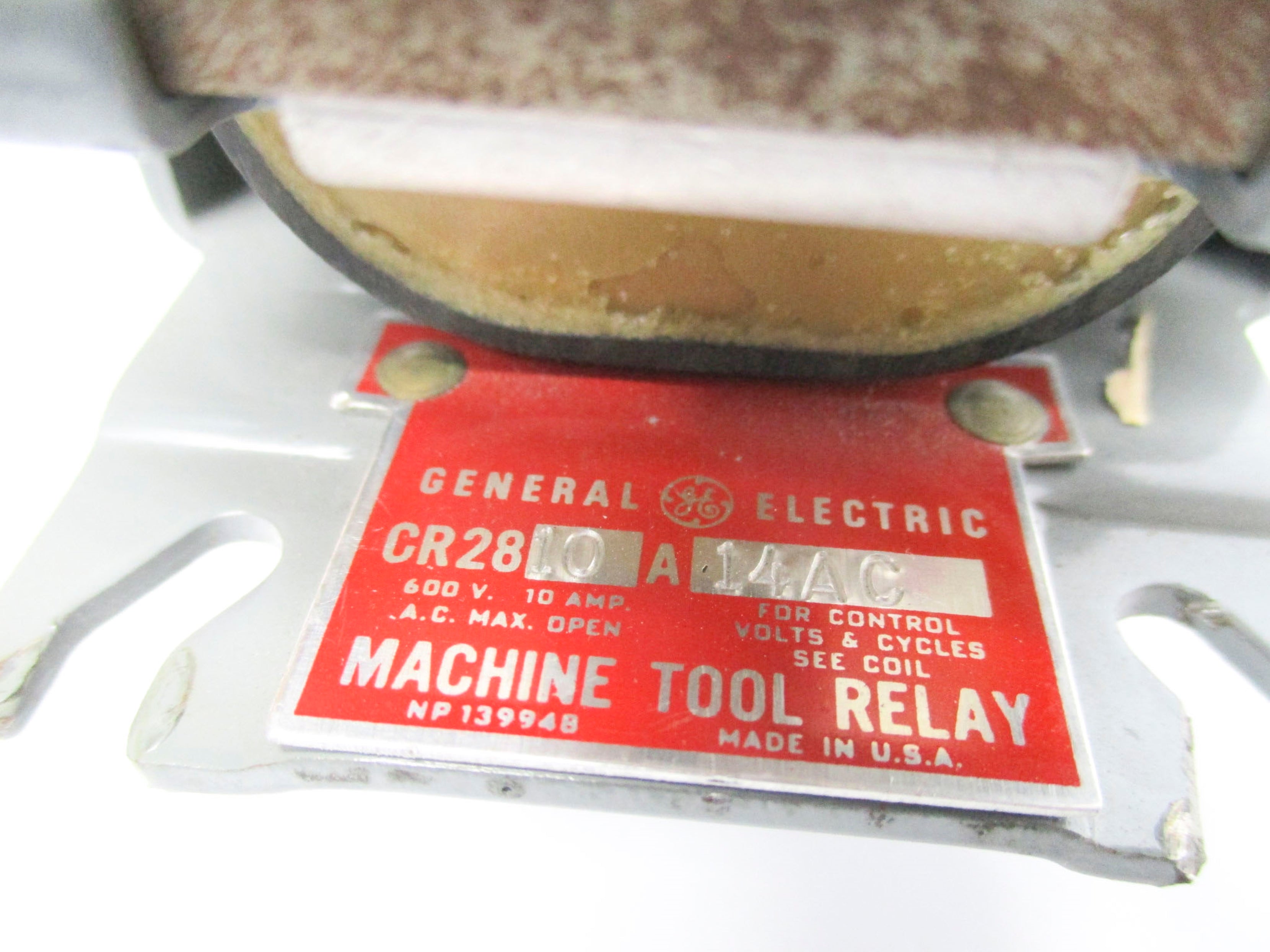 GENERAL ELECTRIC CR2810A14AC 208-220V UNMP
