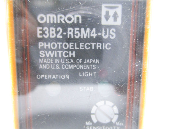 OMRON E3B2-R5M4-US 24-240VAC NSMP