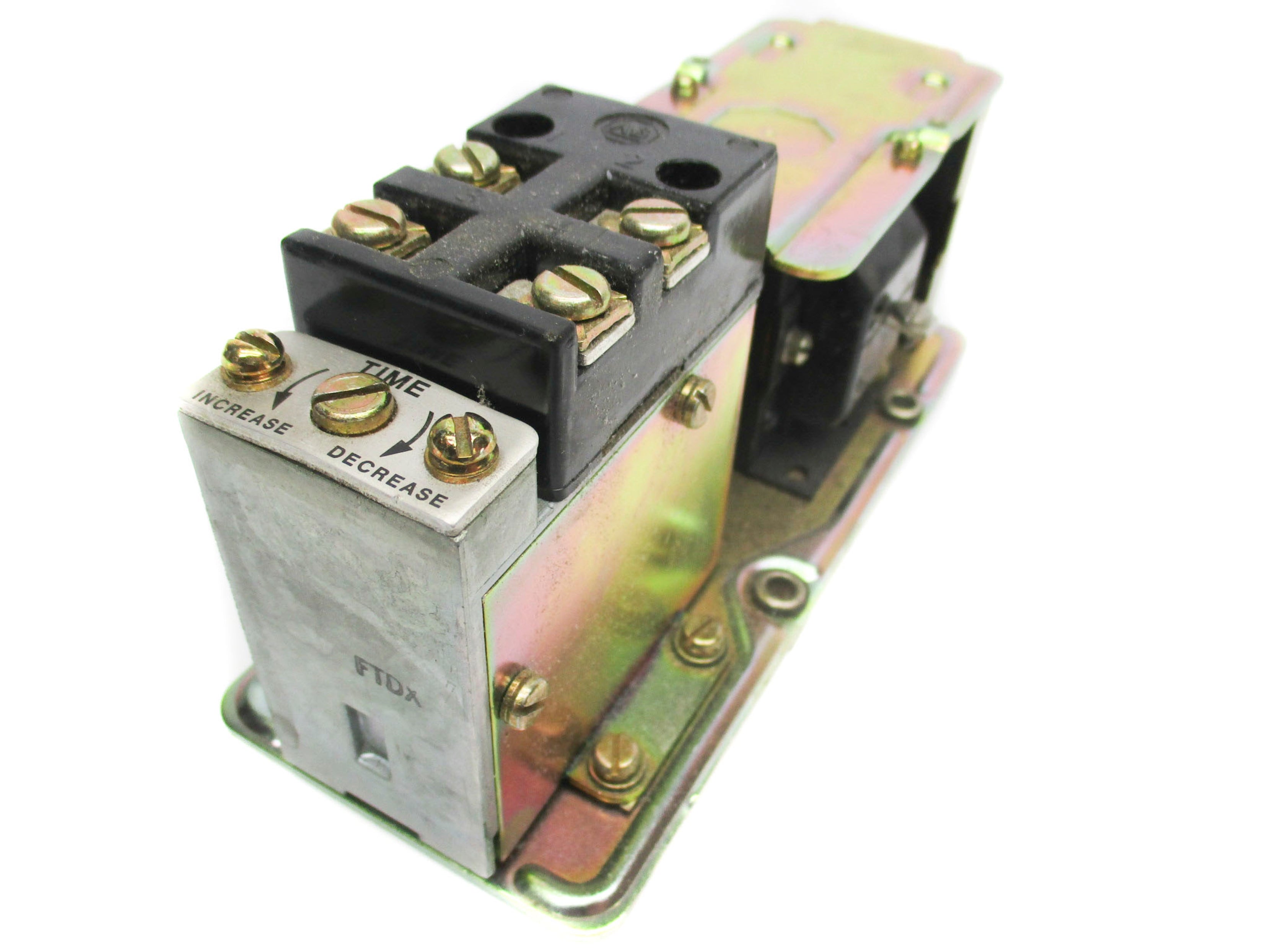 INDUSTRIAL SPARE PART 849-Z0D33 SER. B 120V-60 110V-50 (BR/WH) NSMP