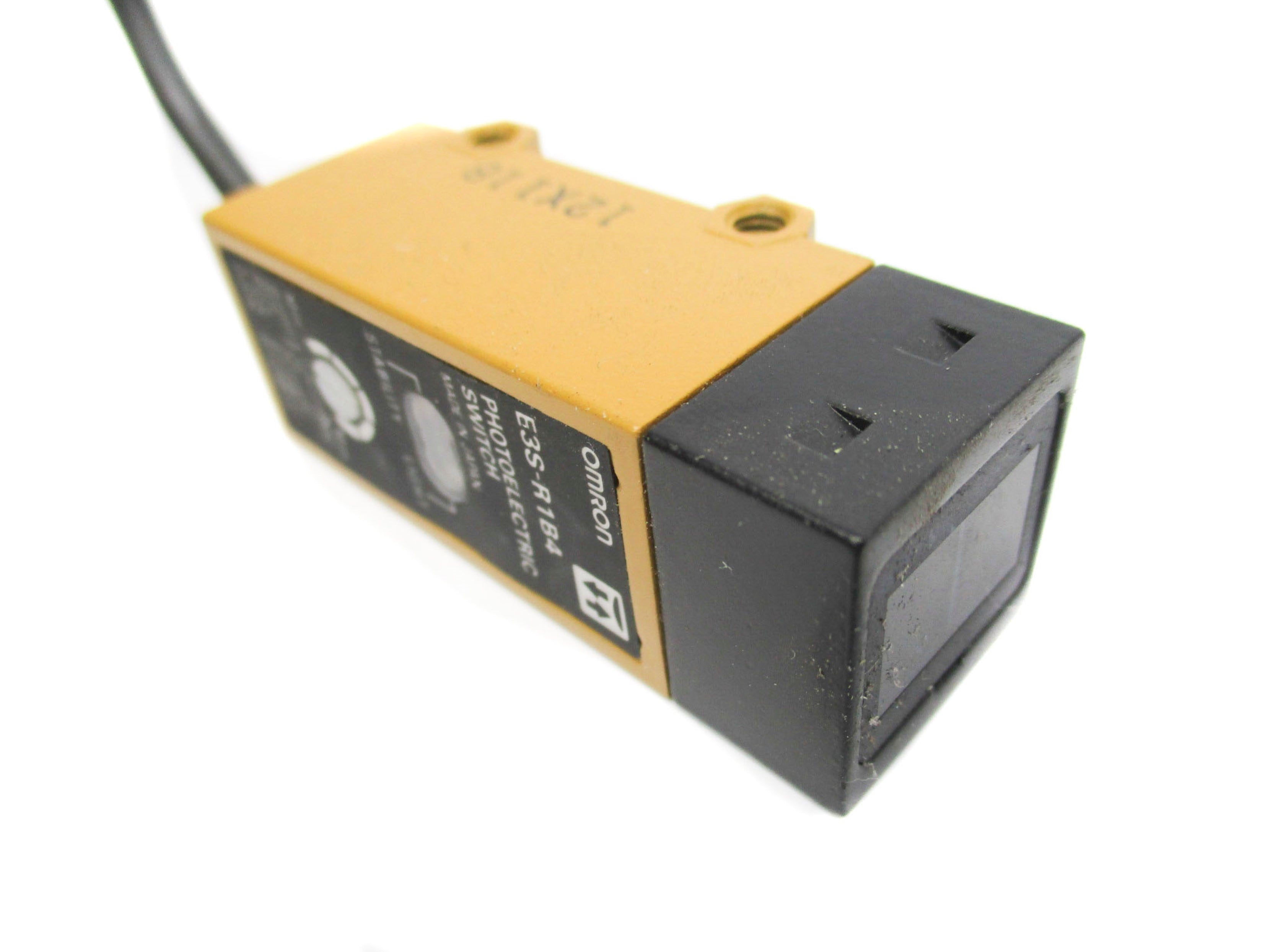 OMRON E3S-R1B4 NSNP