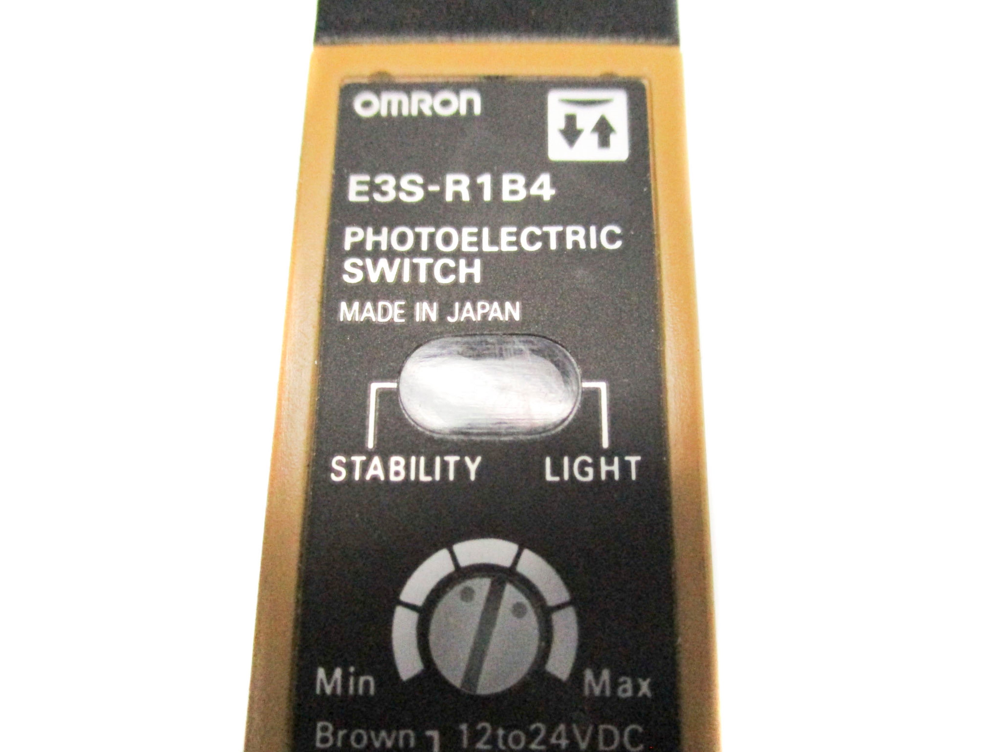 OMRON E3S-R1B4 NSNP