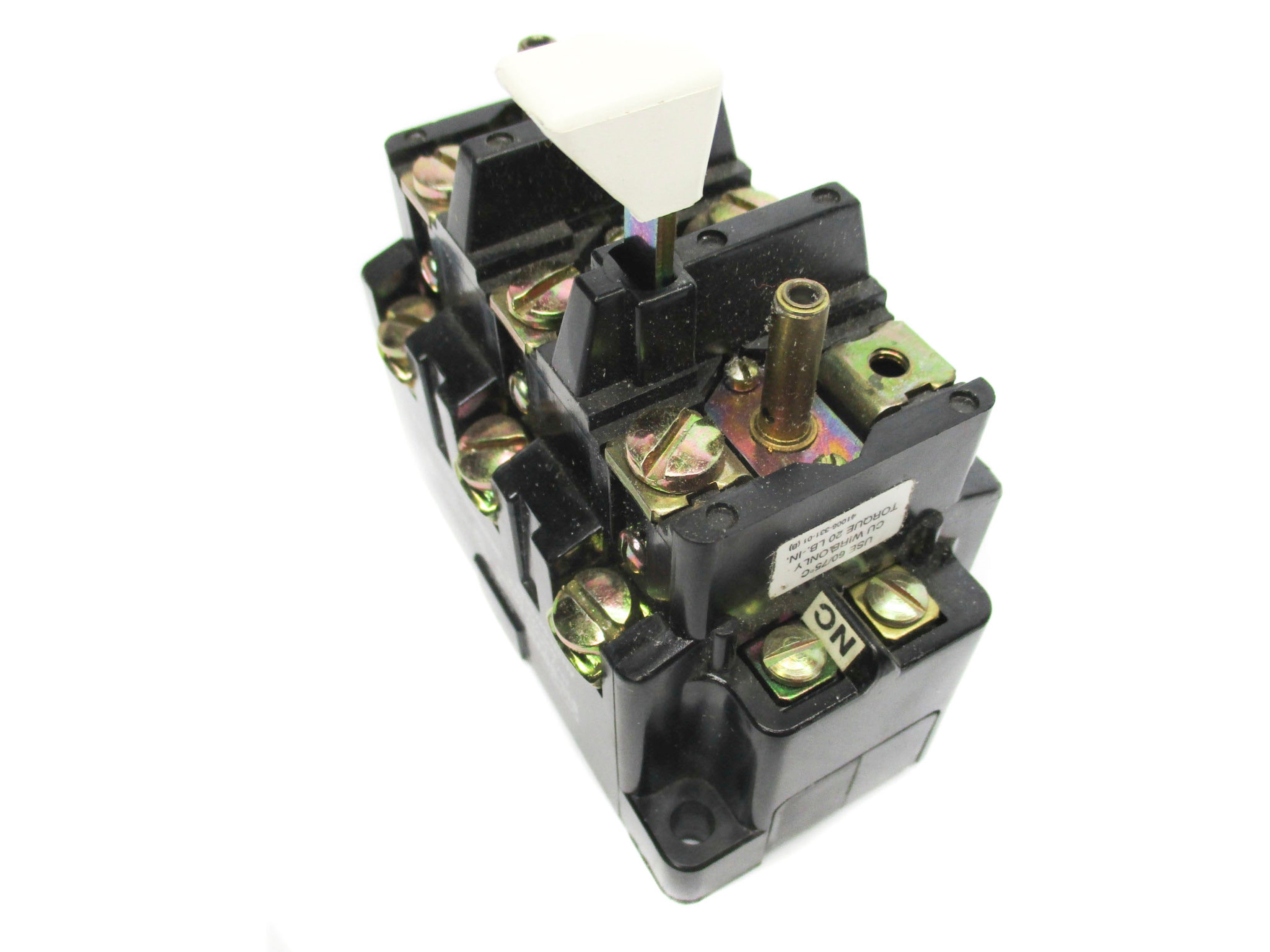 INDUSTRIAL SPARE PART 815-B0V16 SER. K 600VAC (AS PICTURED) NSNP