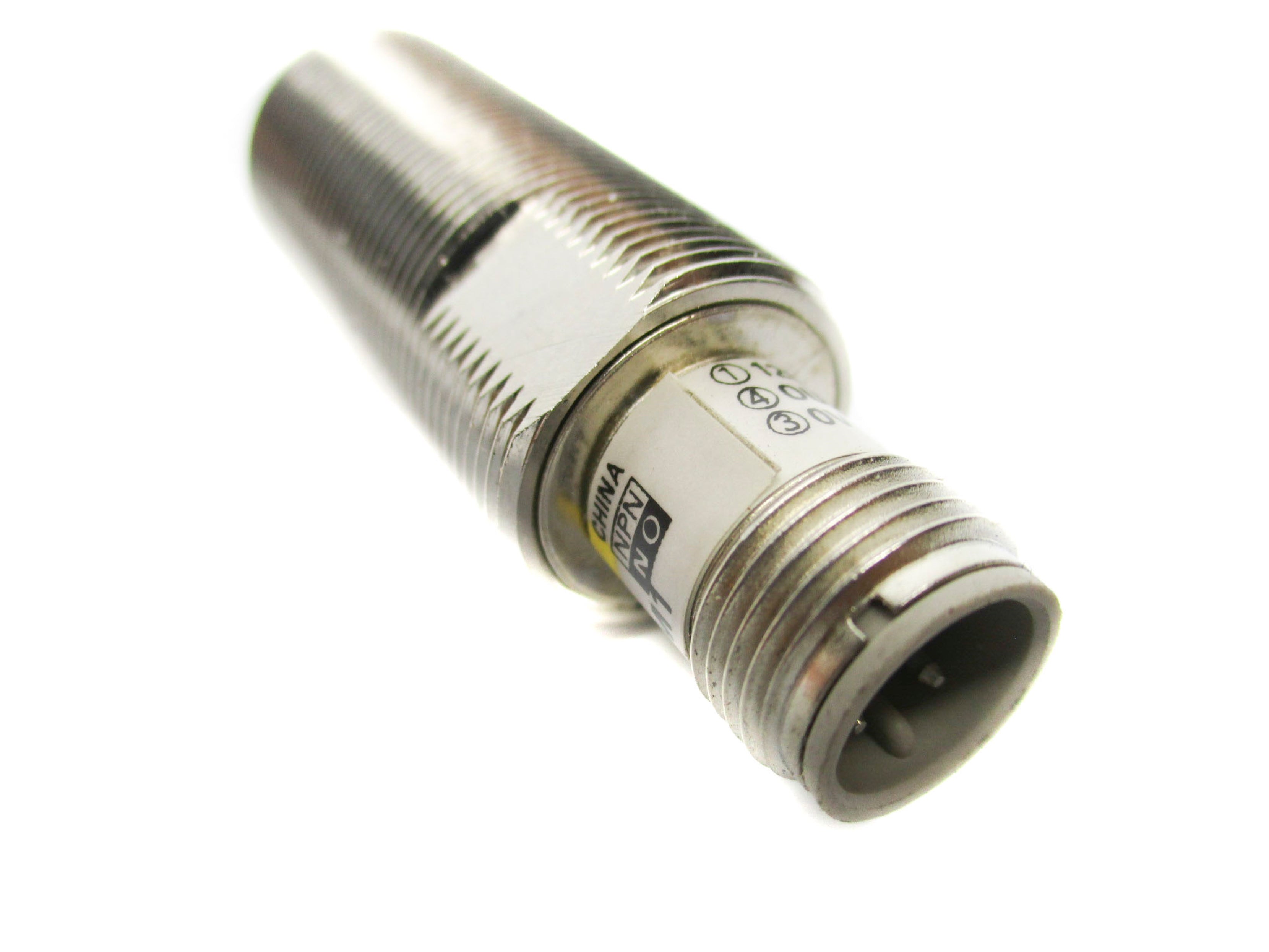 OMRON E2E-X5E1-M1 12-24VDC NSNP