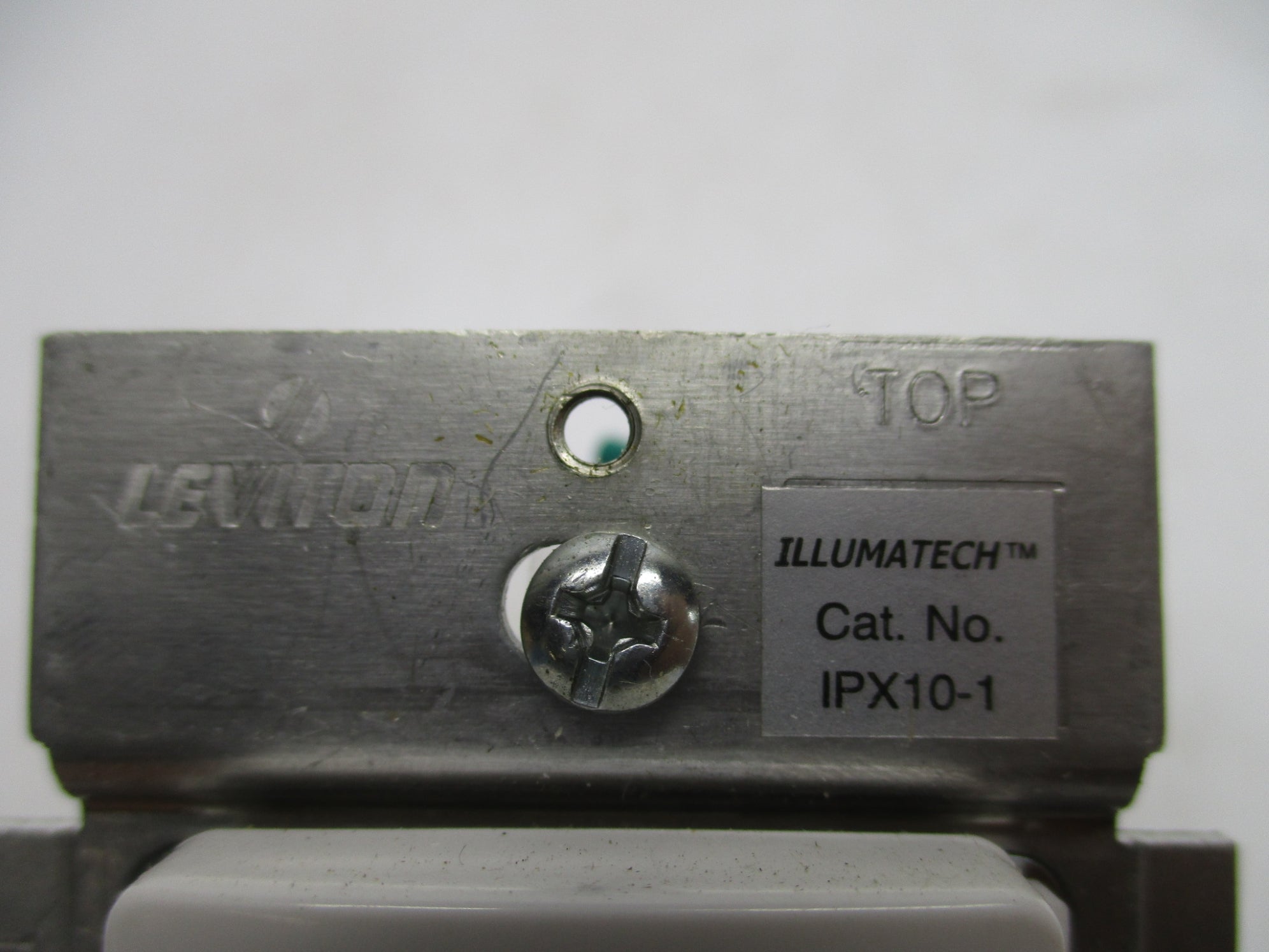 LEVITON IPX10-10X NSMP