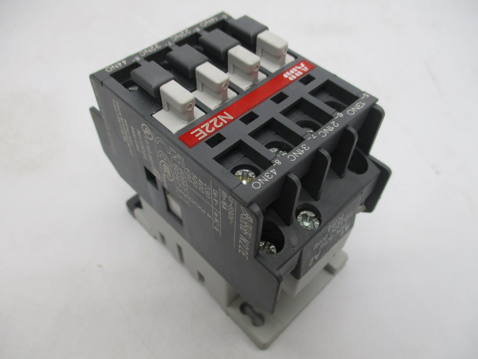 ABB 1SBH141001R8422 110-120V/60HZ 110V/50HZ NSMP