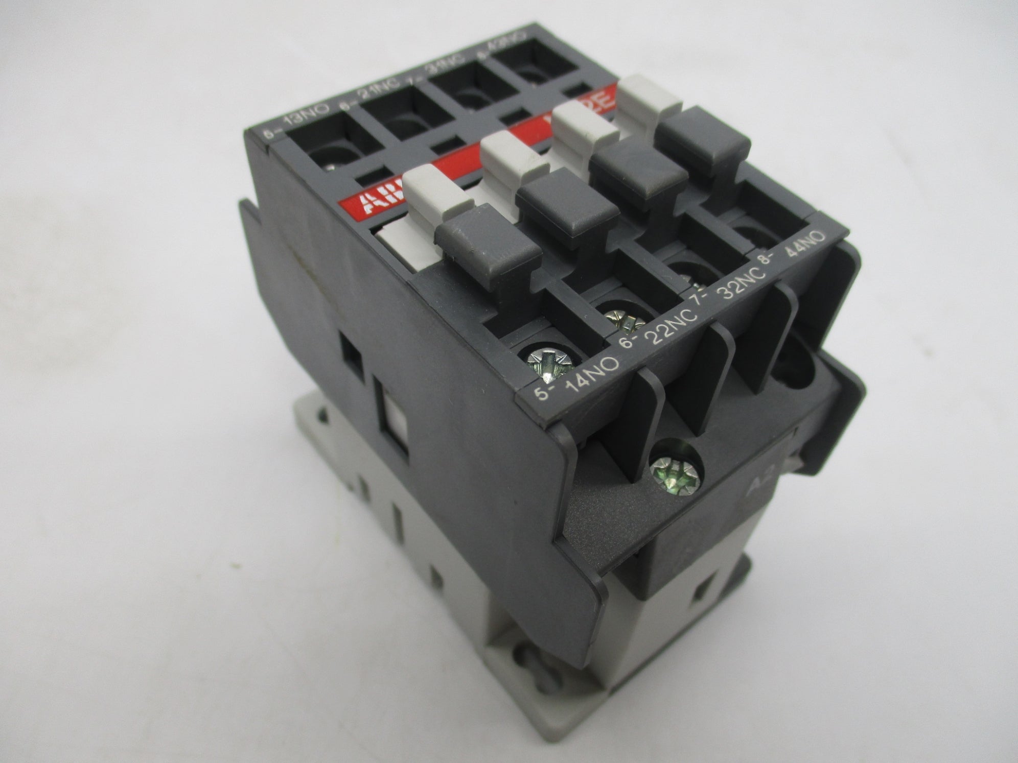 ABB 1SBH141001R8422 110-120V/60HZ 110V/50HZ NSMP
