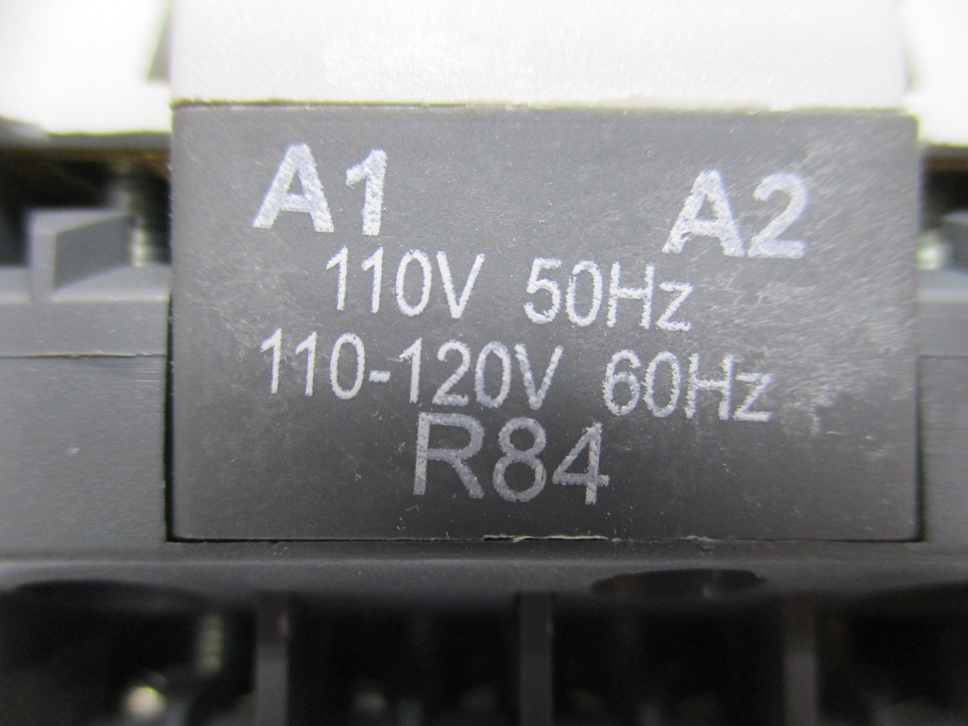 ABB 1SBH141001R8422 110-120V/60HZ 110V/50HZ NSMP