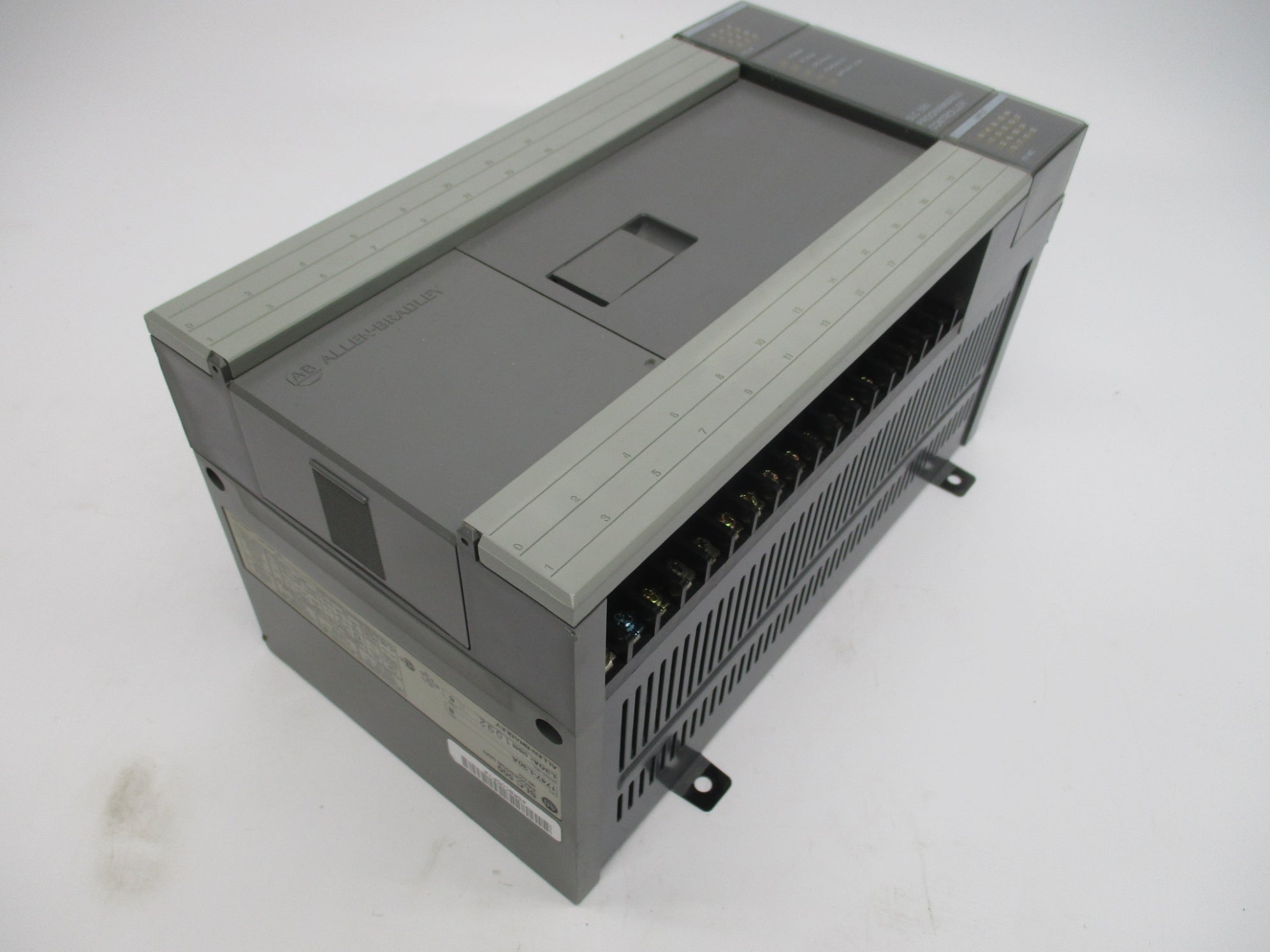 ALLEN BRADLEY 1747-L30A SER. B F/W 6 REMAN