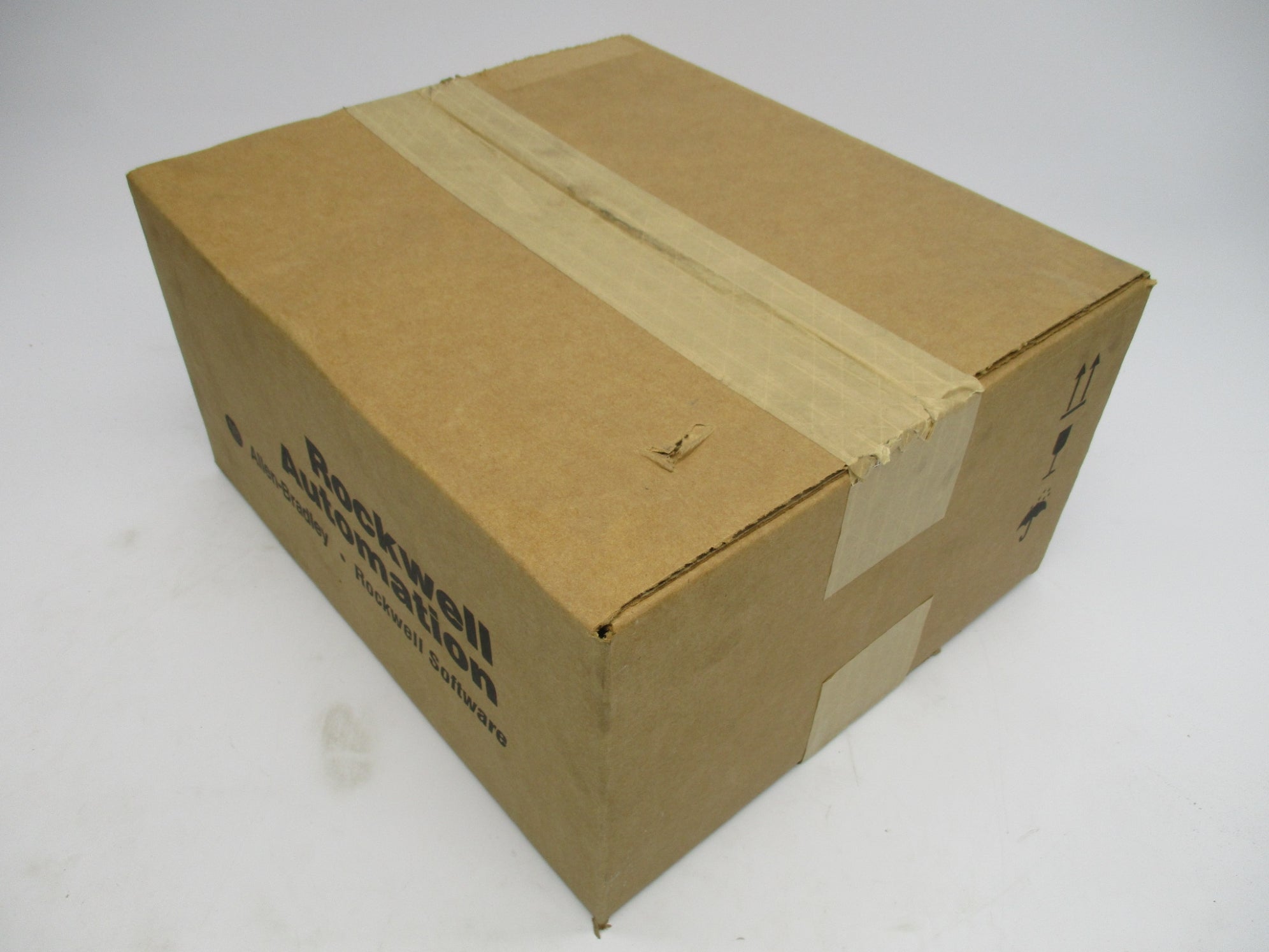 ALLEN BRADLEY 2094-BMP5-S SER. B F/W 1.123 NSFS