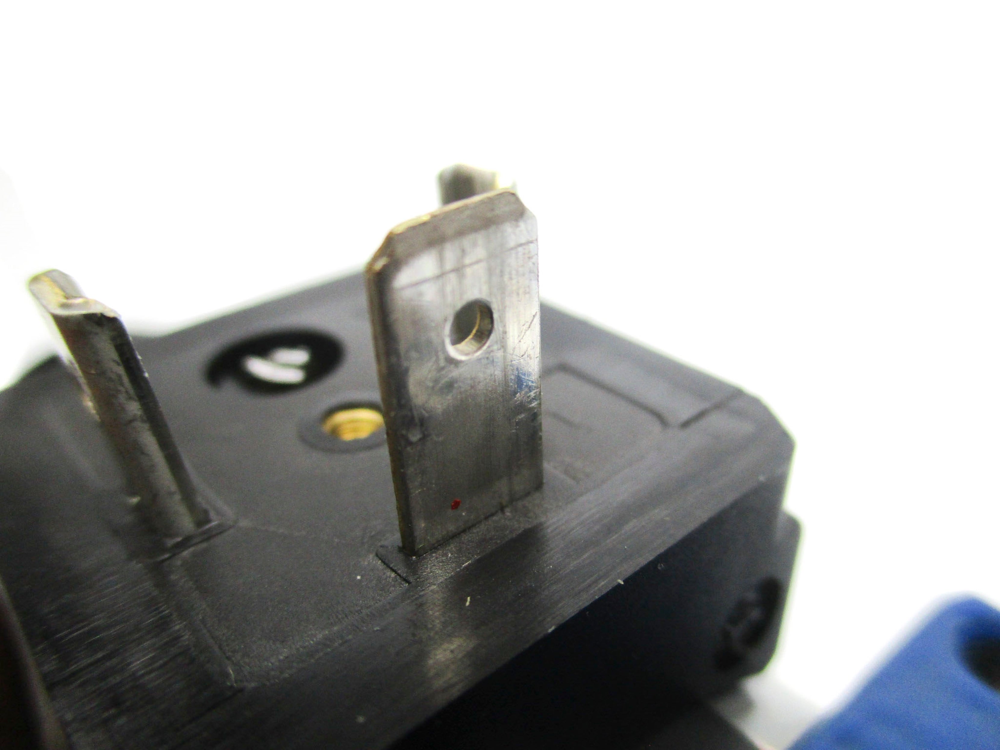 REXROTH R900561286 4WE6H62/EG24N9K4 24VDC UNMP