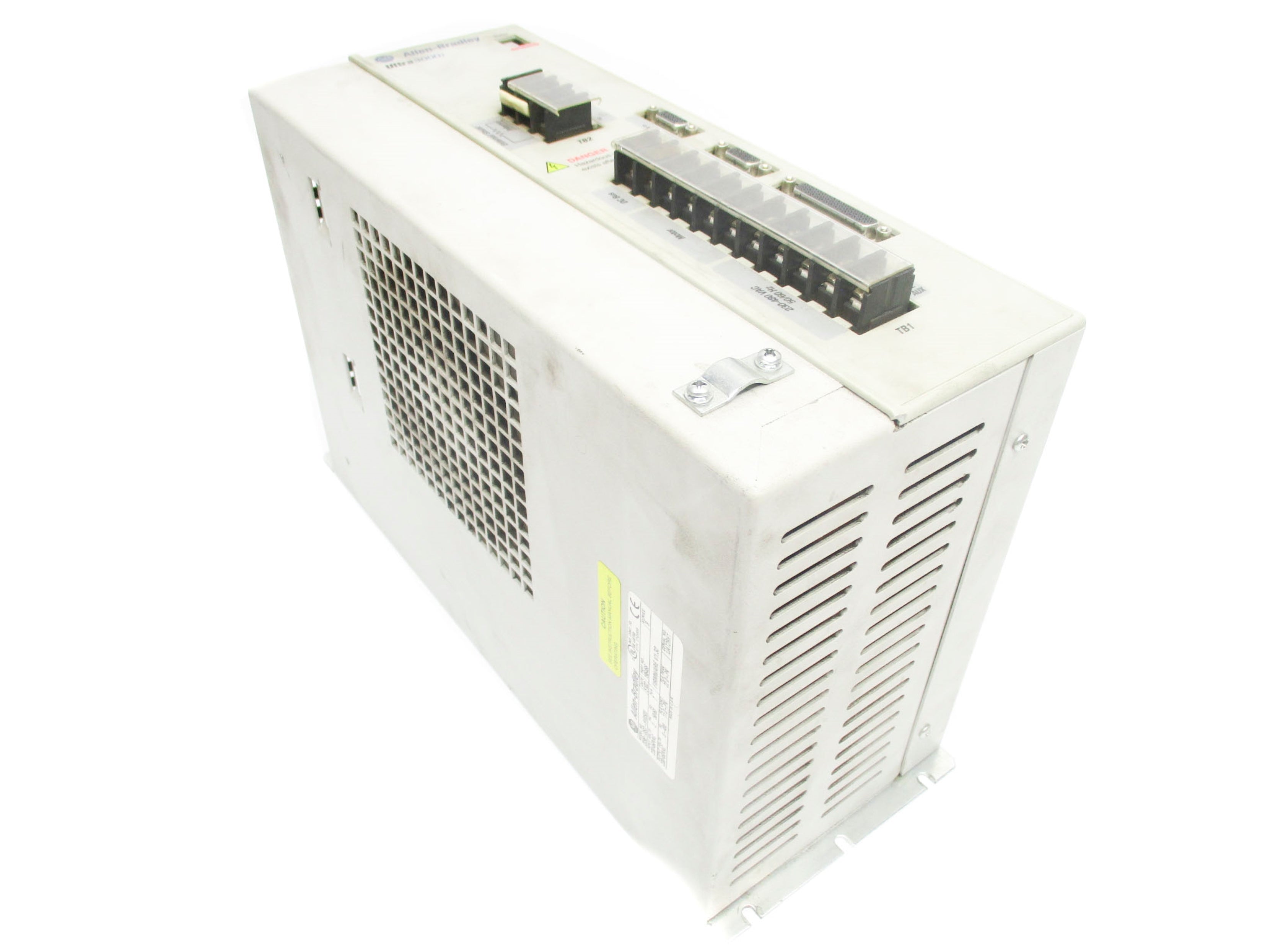 ALLEN BRADLEY 2098-DSD-HV050X SER. B F/W 1.32 (AS PICTURED) UNMP