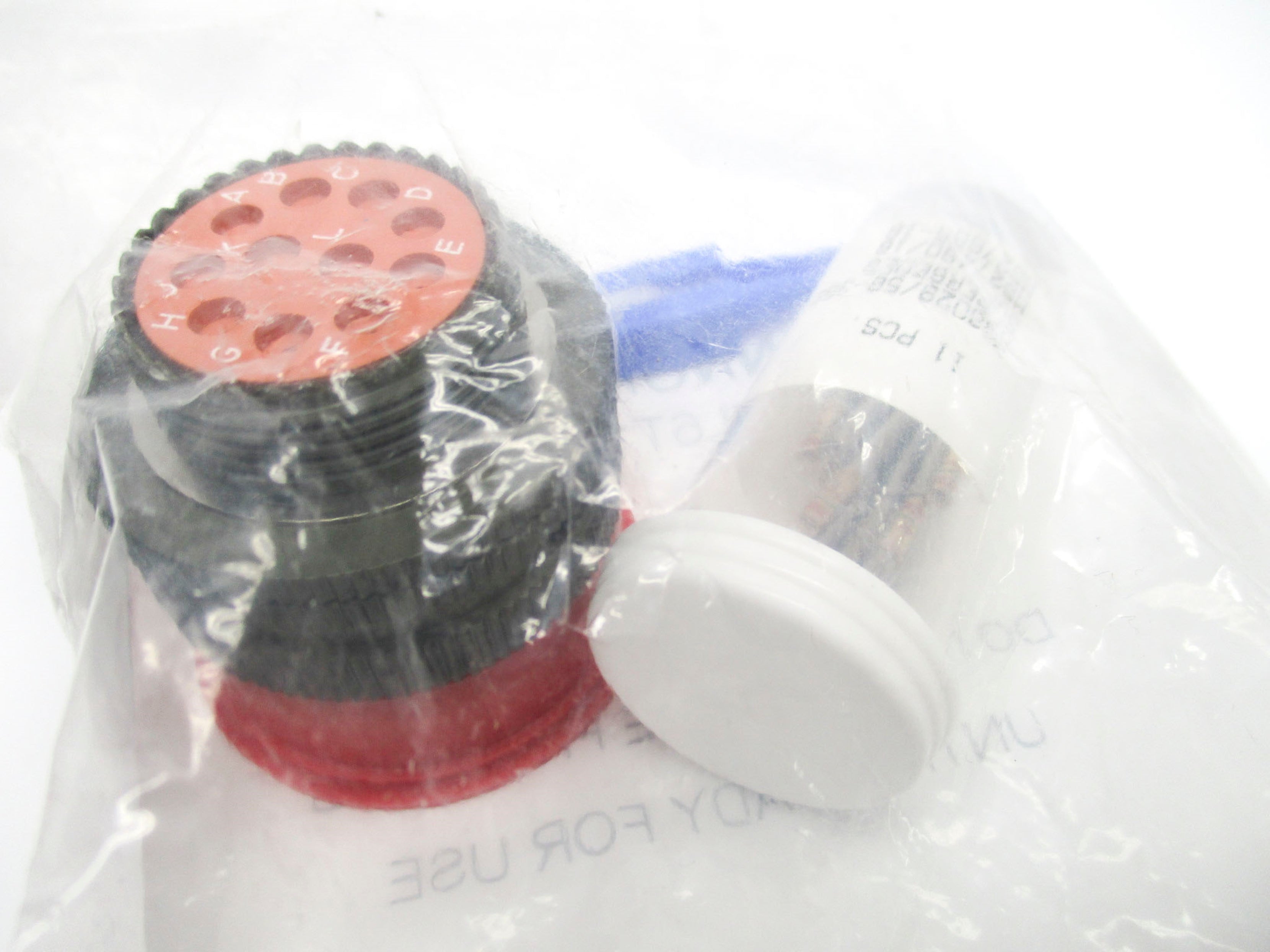 ITT CANNON ELECTRIC KJL6T19B11SN NSMP