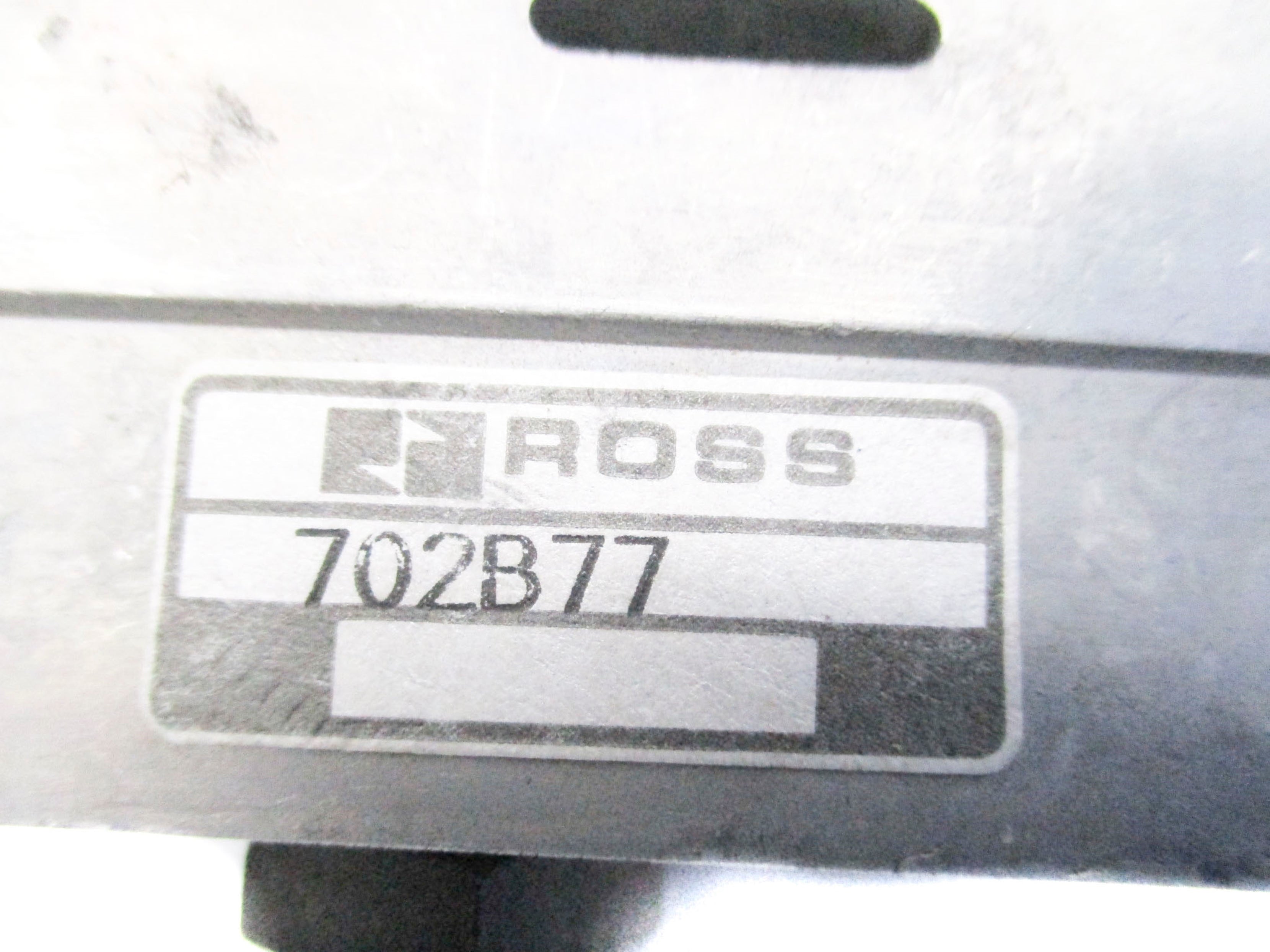 ROSS 702B77 UNMP