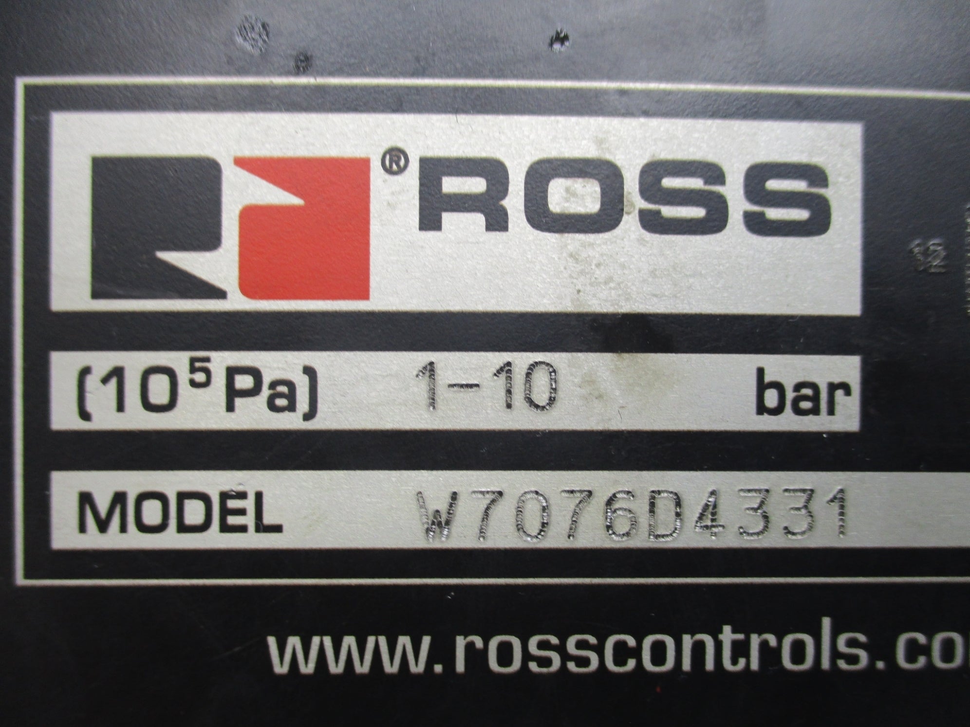 ROSS W7076D4331 110V/50HZ-110-120V/60HZ 1-10BAR UNMP