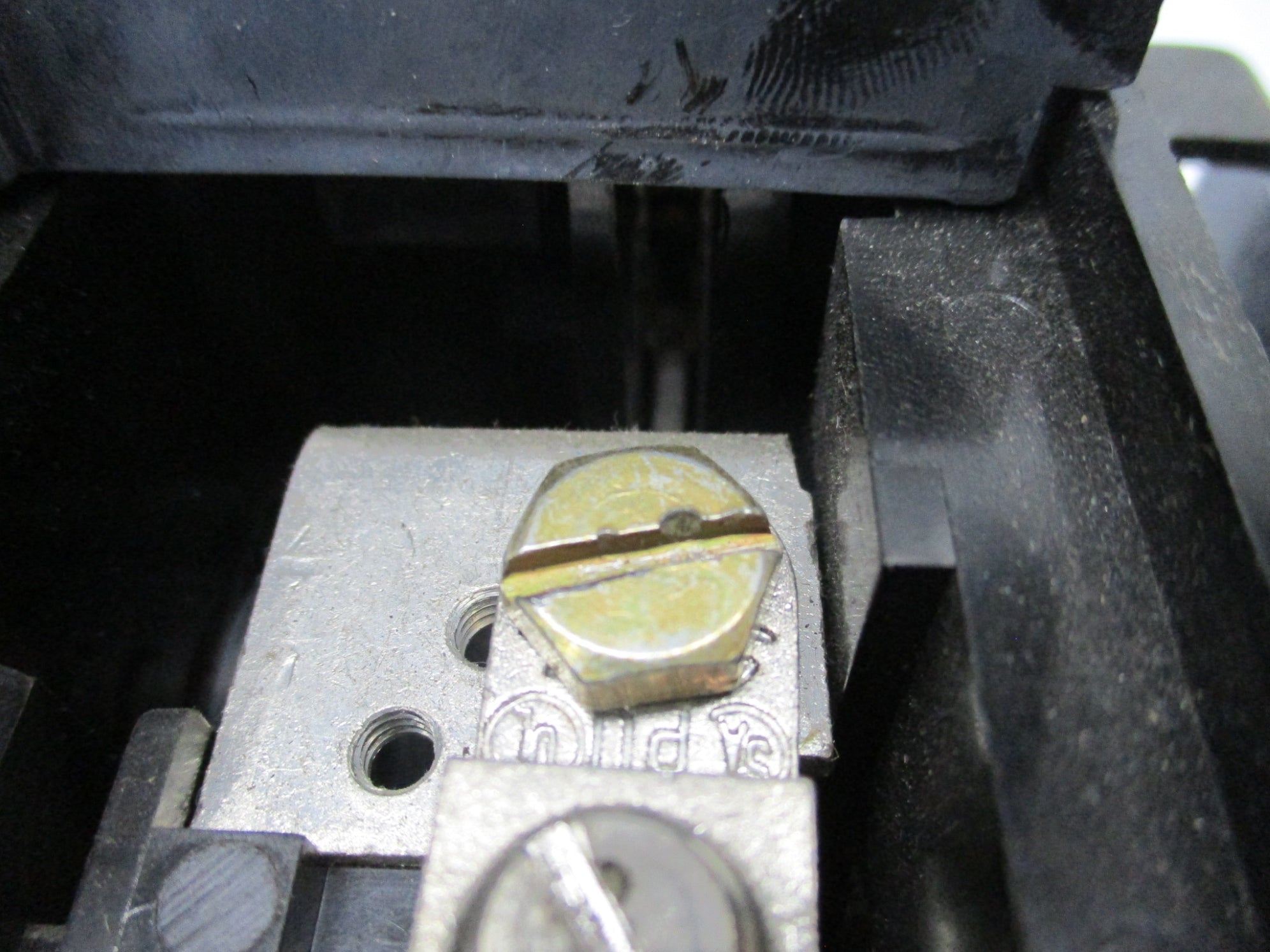 ALLEN BRADLEY 1494V-DH666 SER. 1 (AS PICTURED) NSMP