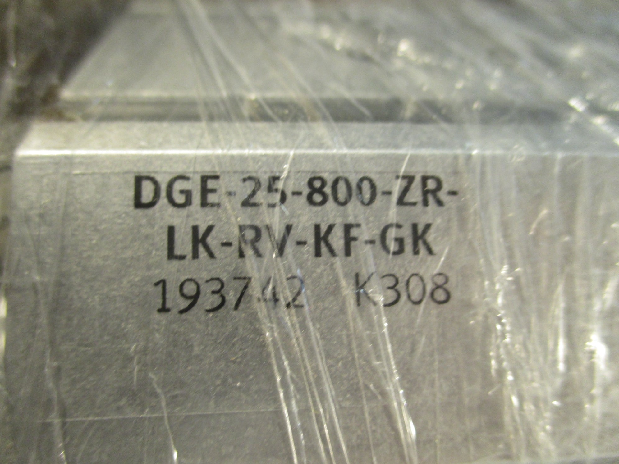 FESTO DGE-25-800-ZR-LK-RV-KF-GK 193742 NSNP