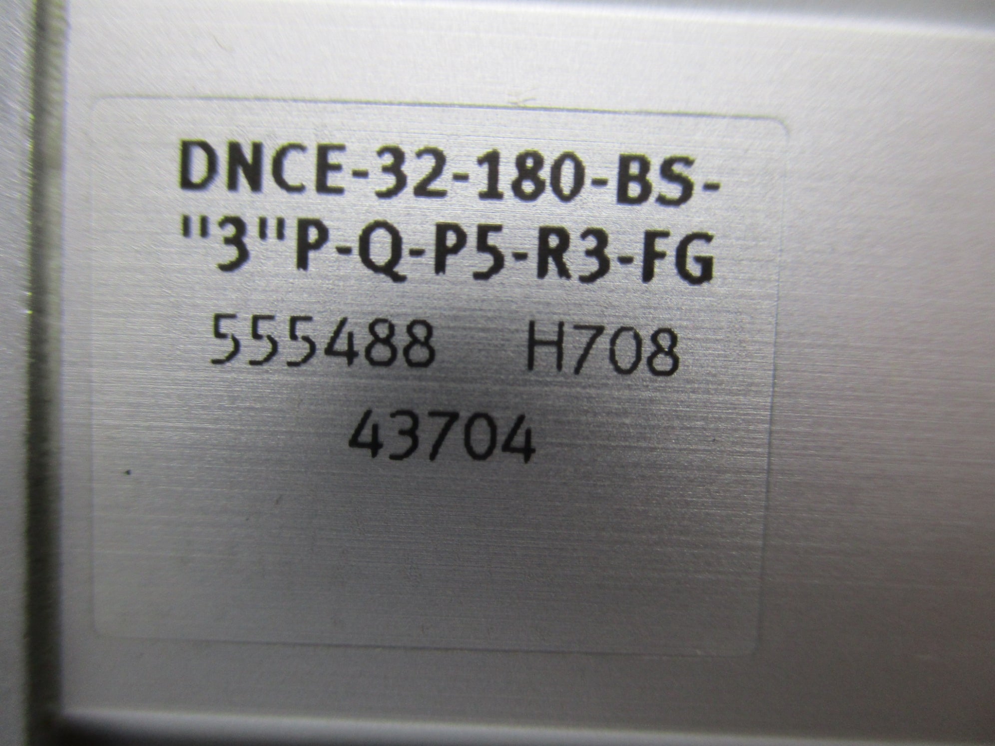 FESTO DNCE-32-180-BS-"3"P-Q-P5-R3-FG 555488 UNMP