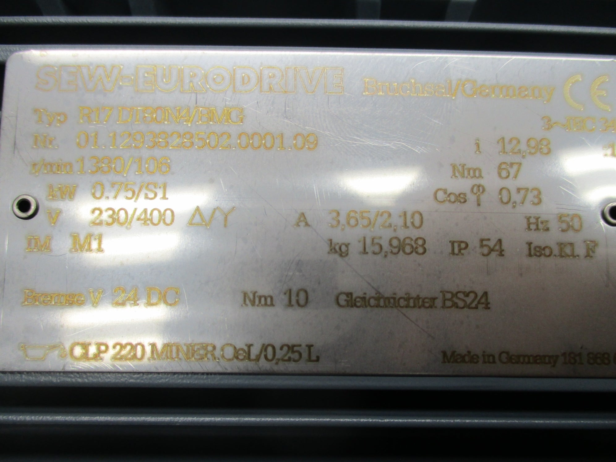 SEW-EURODRIVE R17DT80N4/BMG NSNP