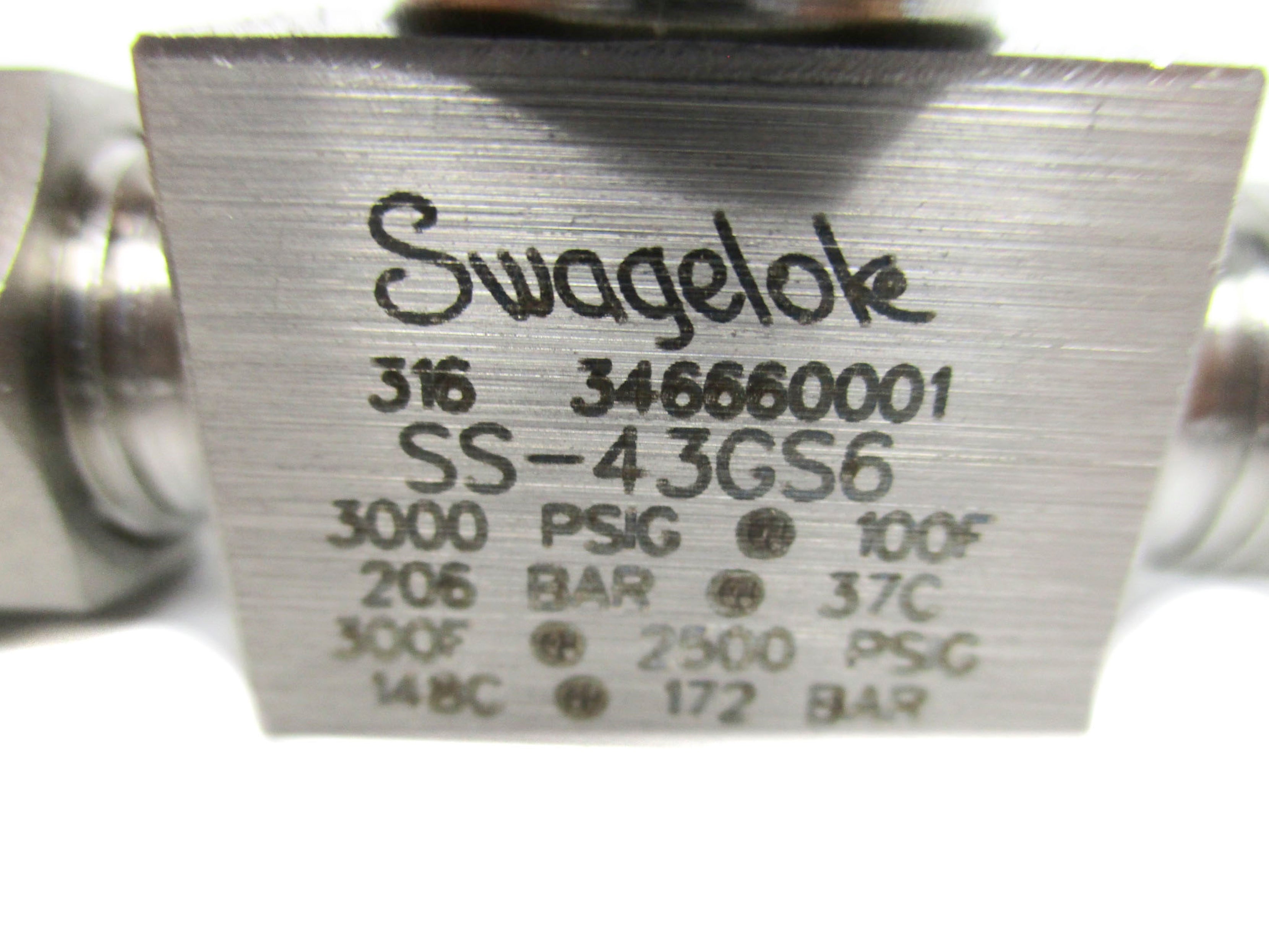 SWAGELOK SS-43GS6 3000PSIG NSNP