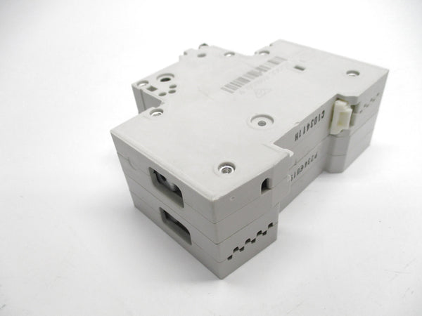 SIEMENS 5SU1356-7KK10 10A 230V NSMP