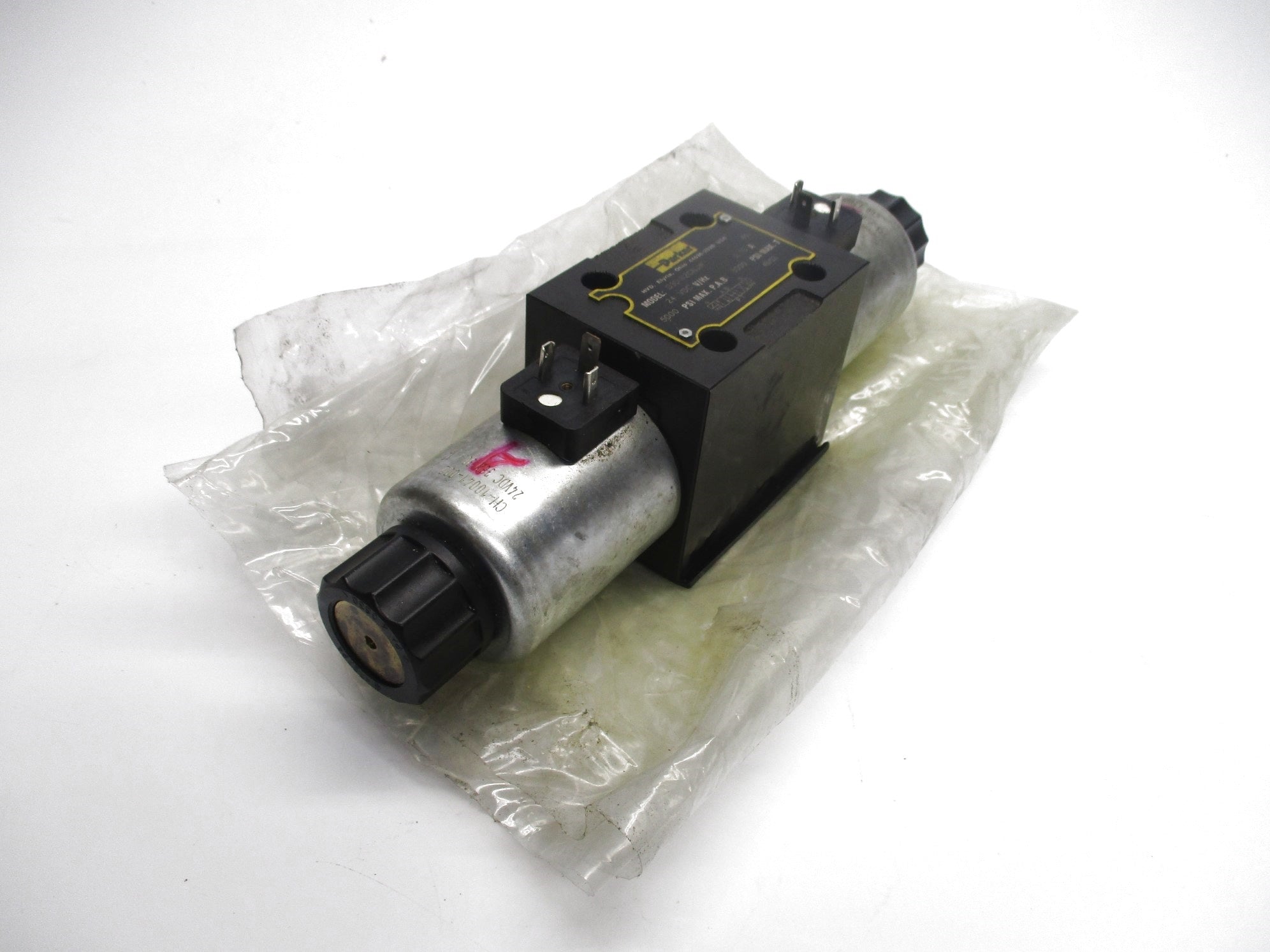 PARKER D3DW2CNJW 24VDC UNMP