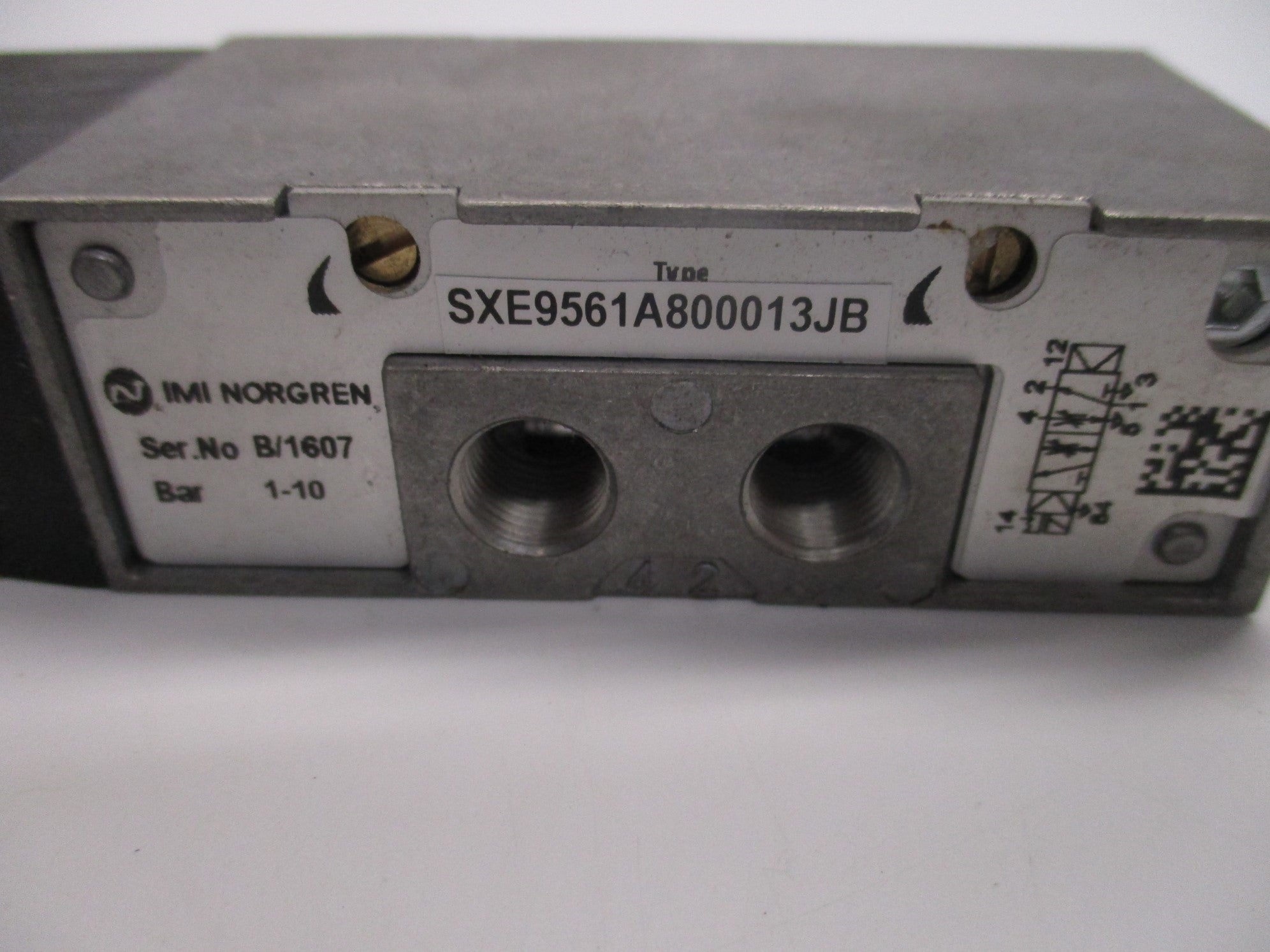 NORGREN SXE9561A800013JB 24VDC NSMP