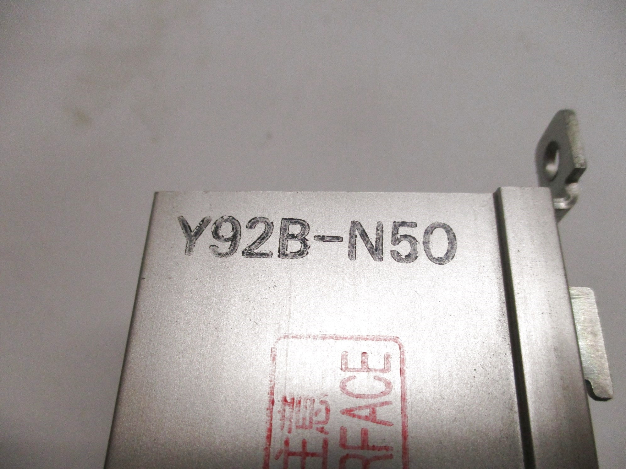 OMRON Y92B-N50 NSNP