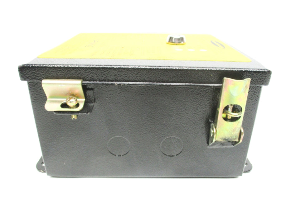 BANNER ENGINEERING MGCA-5A 250VAC (NO KEY) NSNP