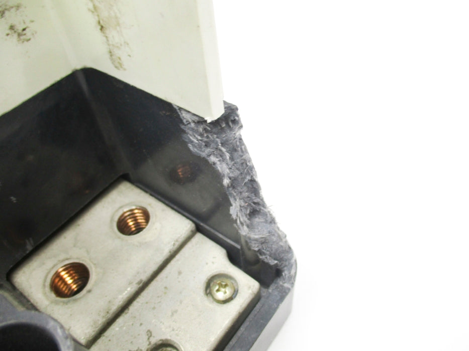 CUTLER HAMMER HND312T33W 1200A 600VAC (AS PICTURED) UNMP