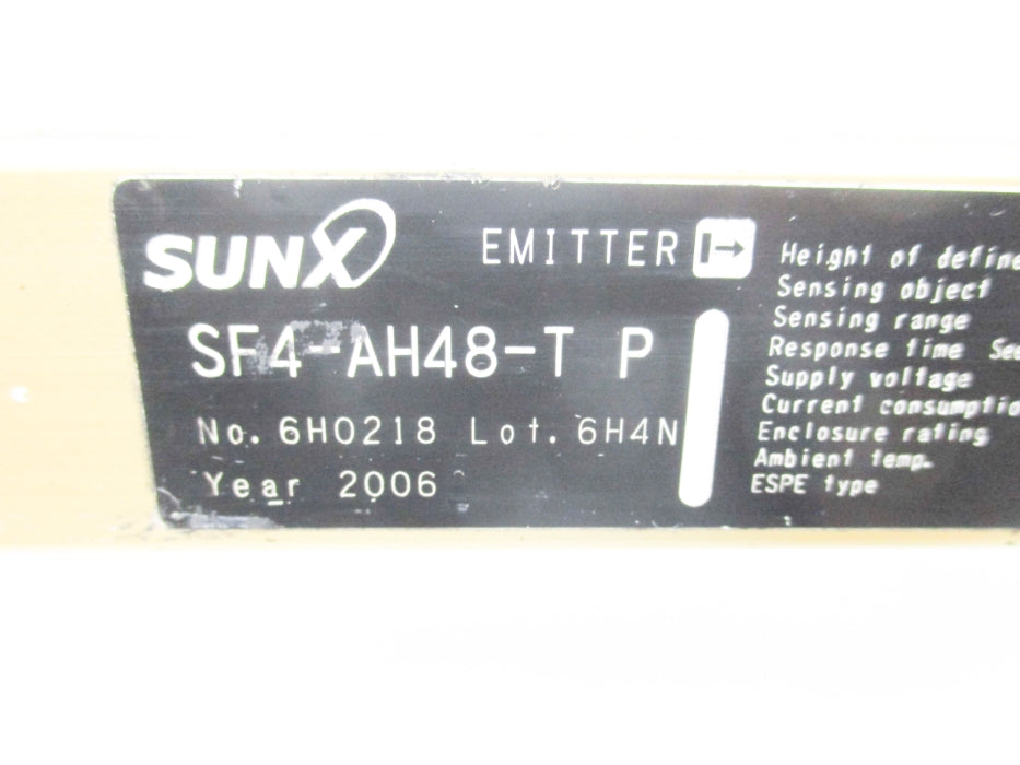SUNX SF4-AH48-T P 24VDC UNMP