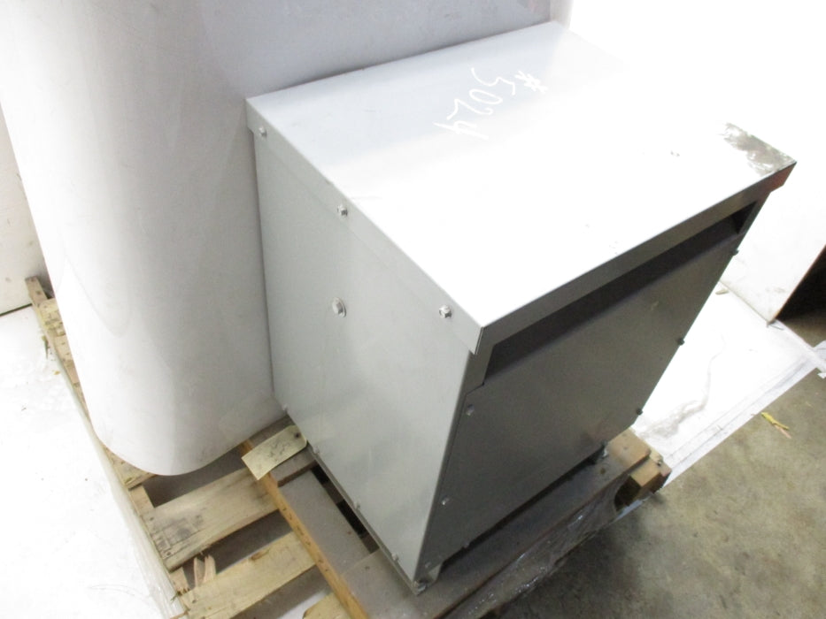 EATON V48M28T 504V REV. 02 NSNP