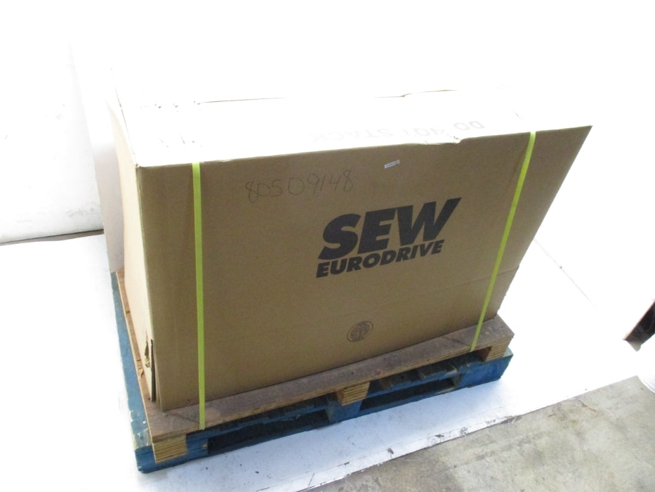 SEW-EURODRIVE FA97/GDRE132S4 NSFS