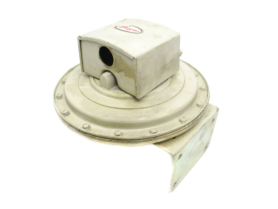 DWYER 1638-1 480VAC 15A 25PSI UNMP