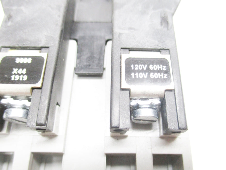 SQUARE D 8501X030 SER. A 110V/50HZ-120V/60HZ UNMP