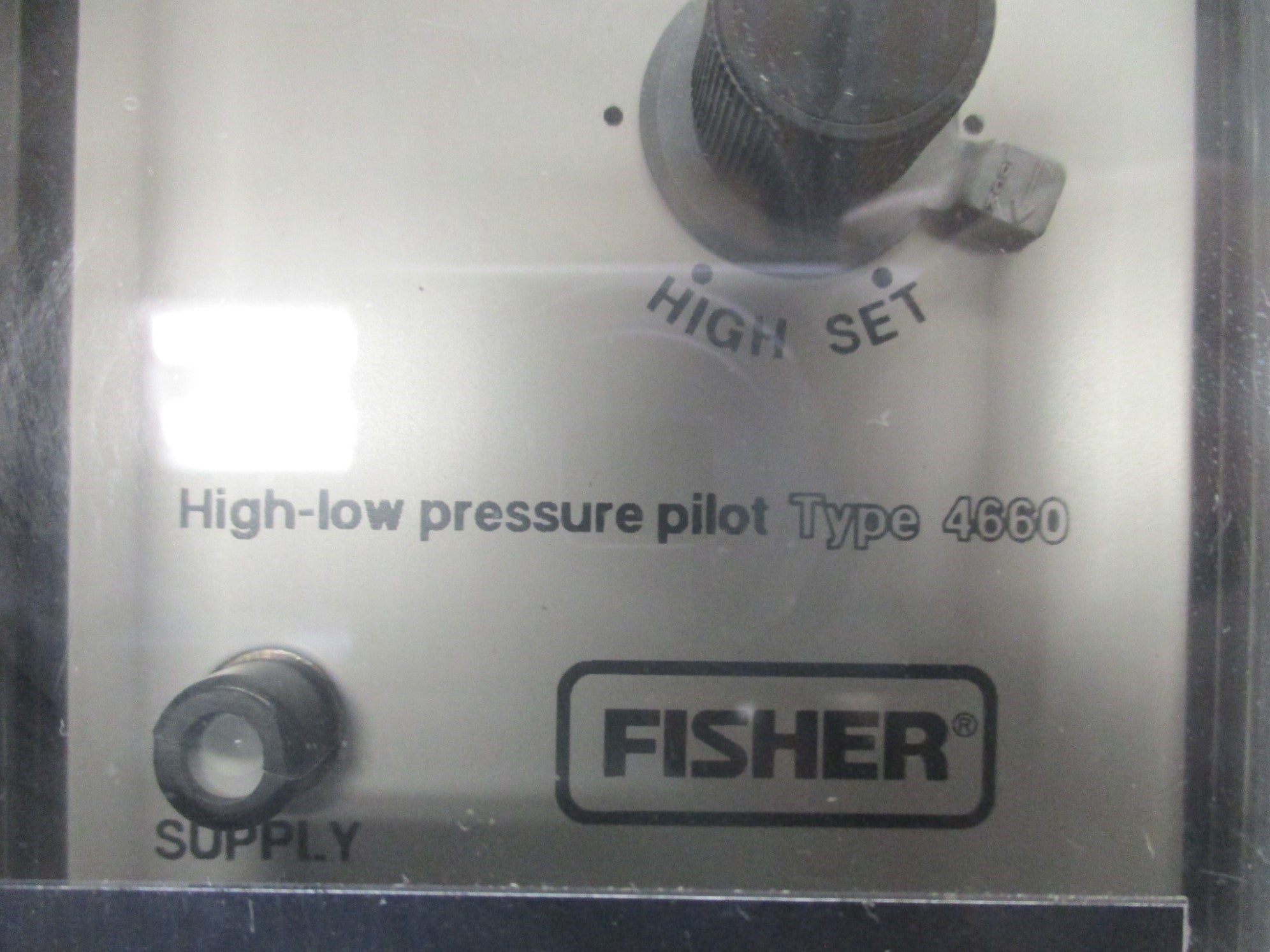 FISHER 4660 UNMP