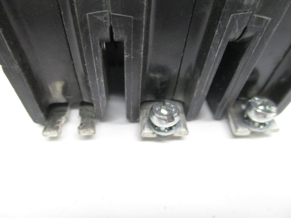 SQUARE D EDB34020 20A 277V NUPI