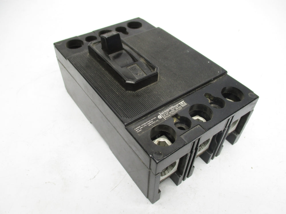 I-T-E CIRCUIT BREAKER QJ3-B225 225A 240V UNMP