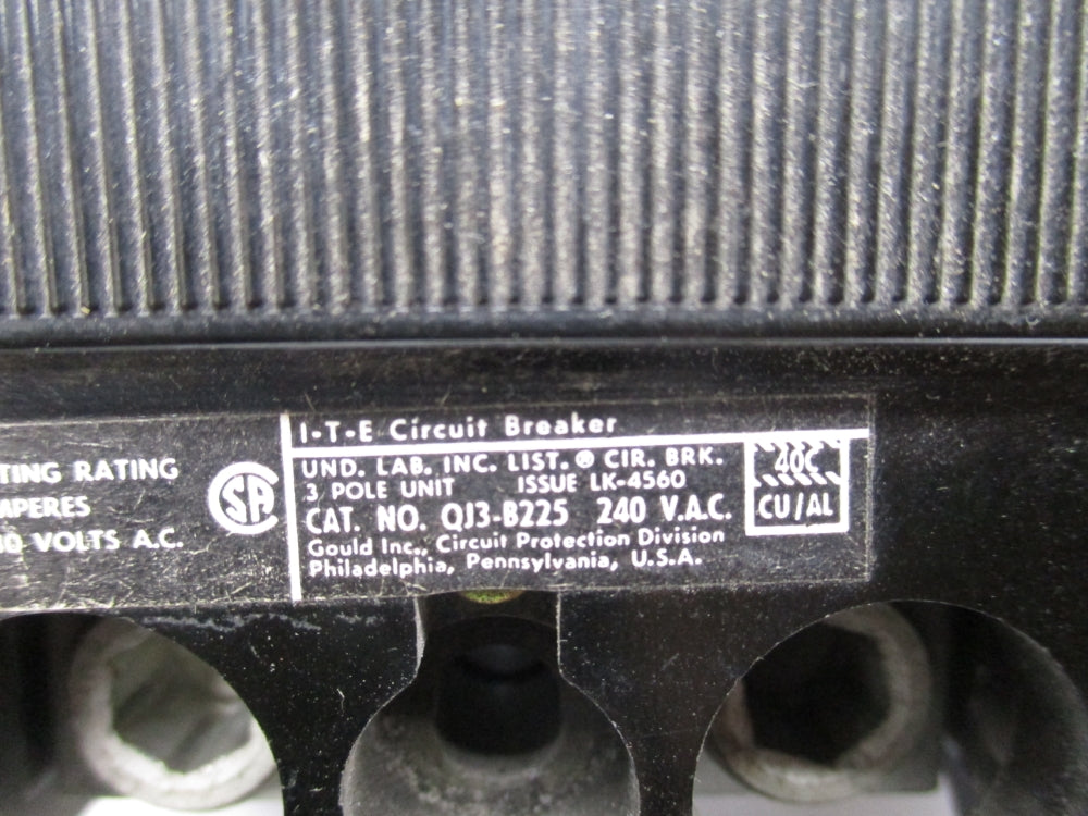 I-T-E CIRCUIT BREAKER QJ3-B225 225A 240V UNMP