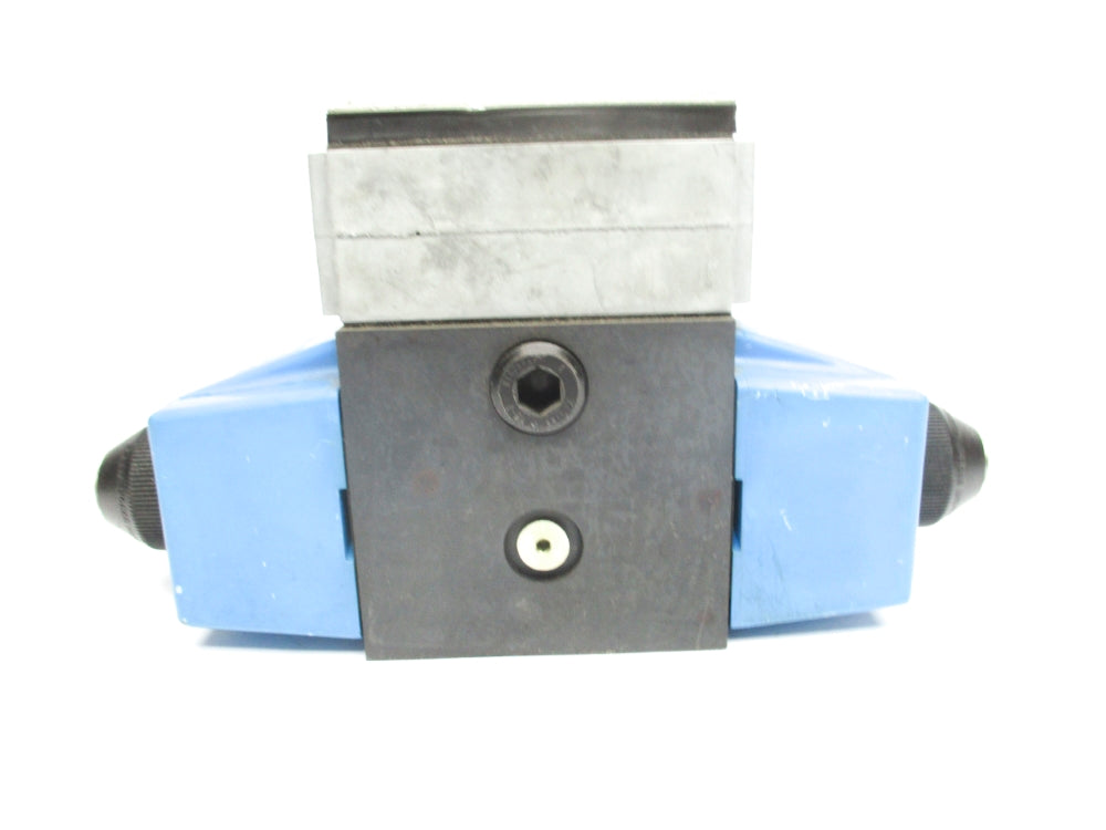VICKERS DG4S4LW-012N-B-60 02-119575 110V/50HZ-120V/60HZ NSNP