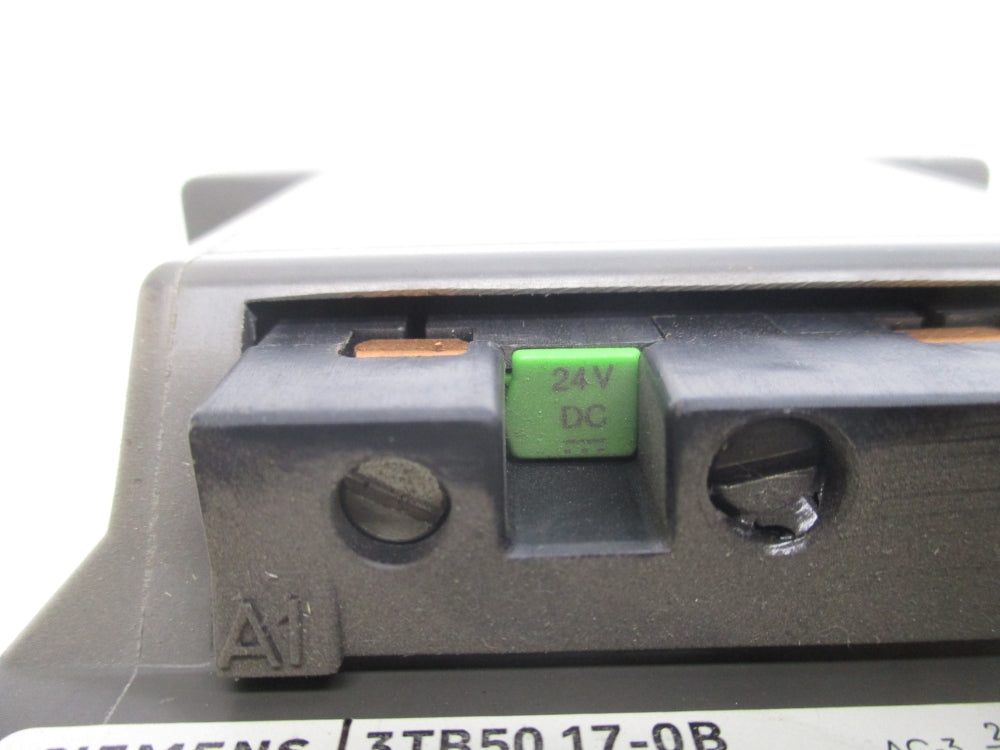 SIEMENS 3TB5017-0B 24VDC UNMP